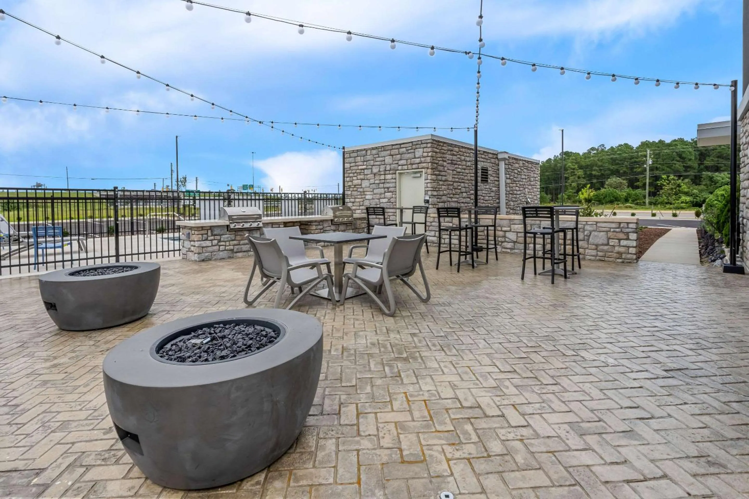 Patio in Everhome Suites Fayetteville near Fort Bragg