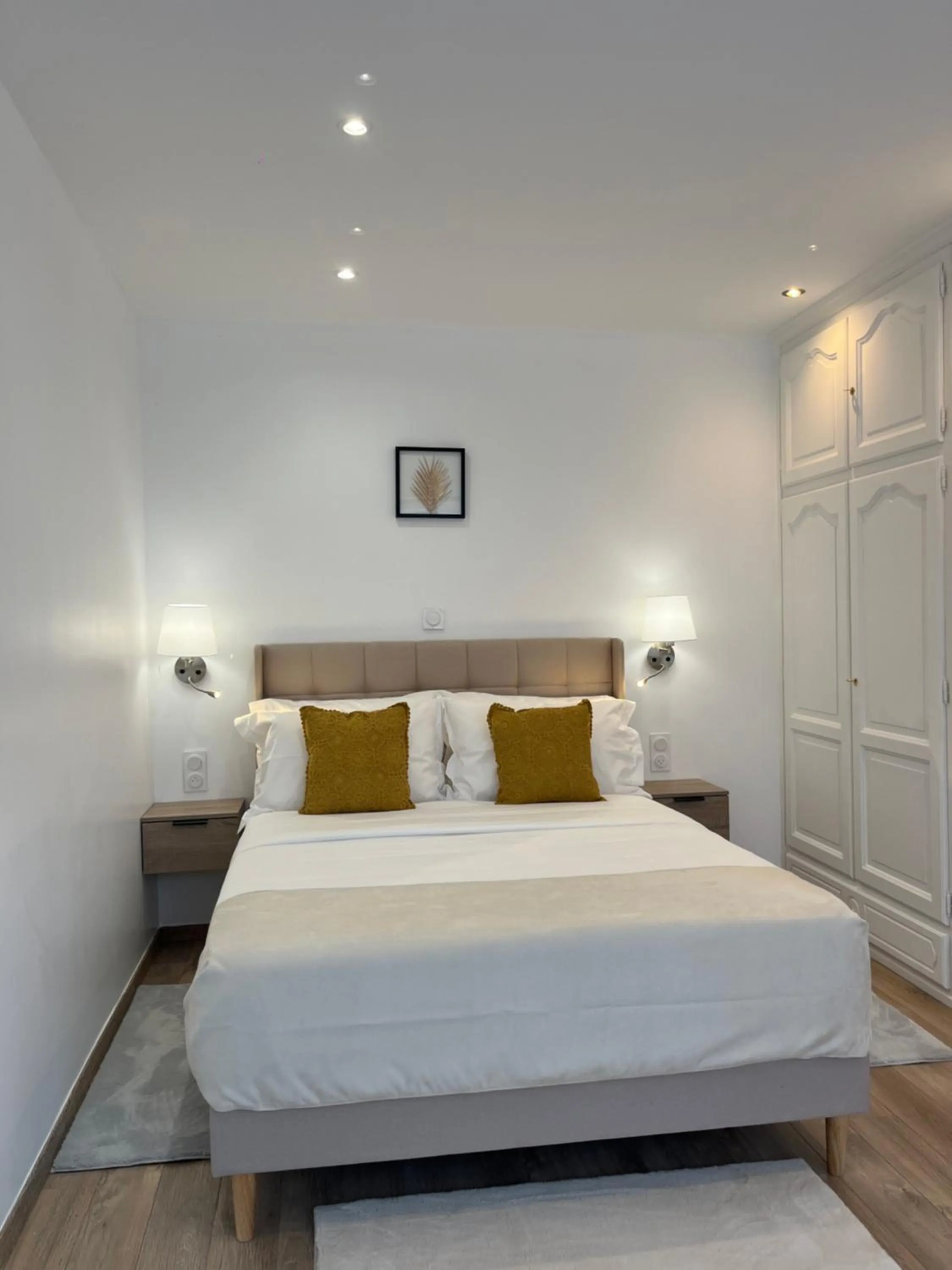 Bed in AppartHôtel Elite Forbach Centre
