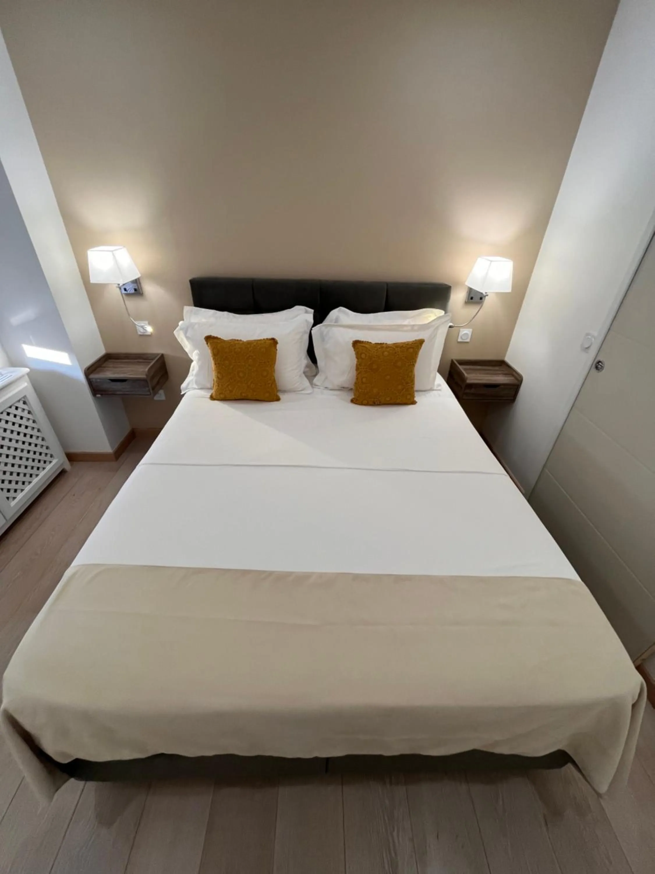 Bed in AppartHôtel Elite Forbach Centre