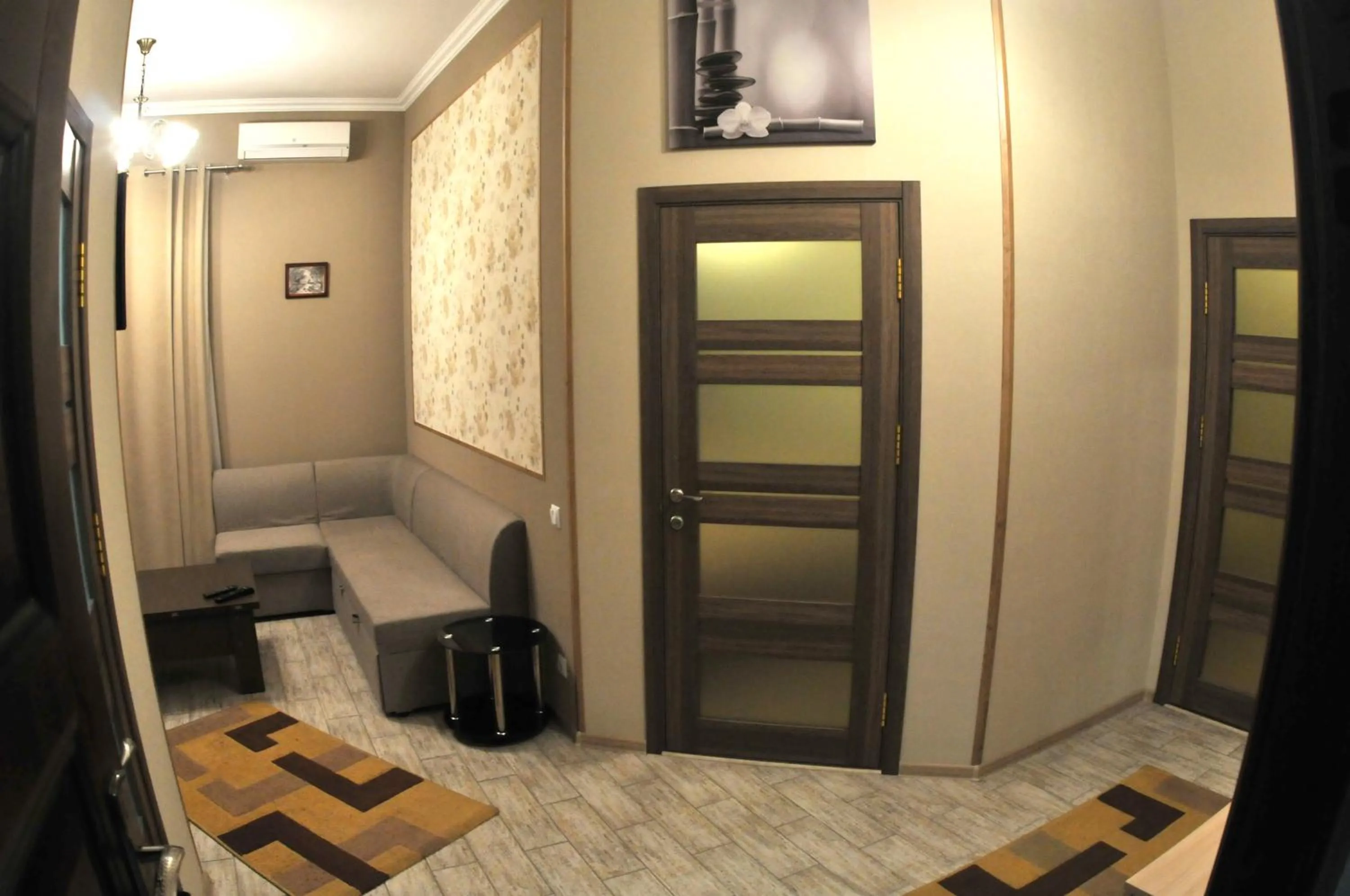 Photo of the whole room in Main Street Apartments