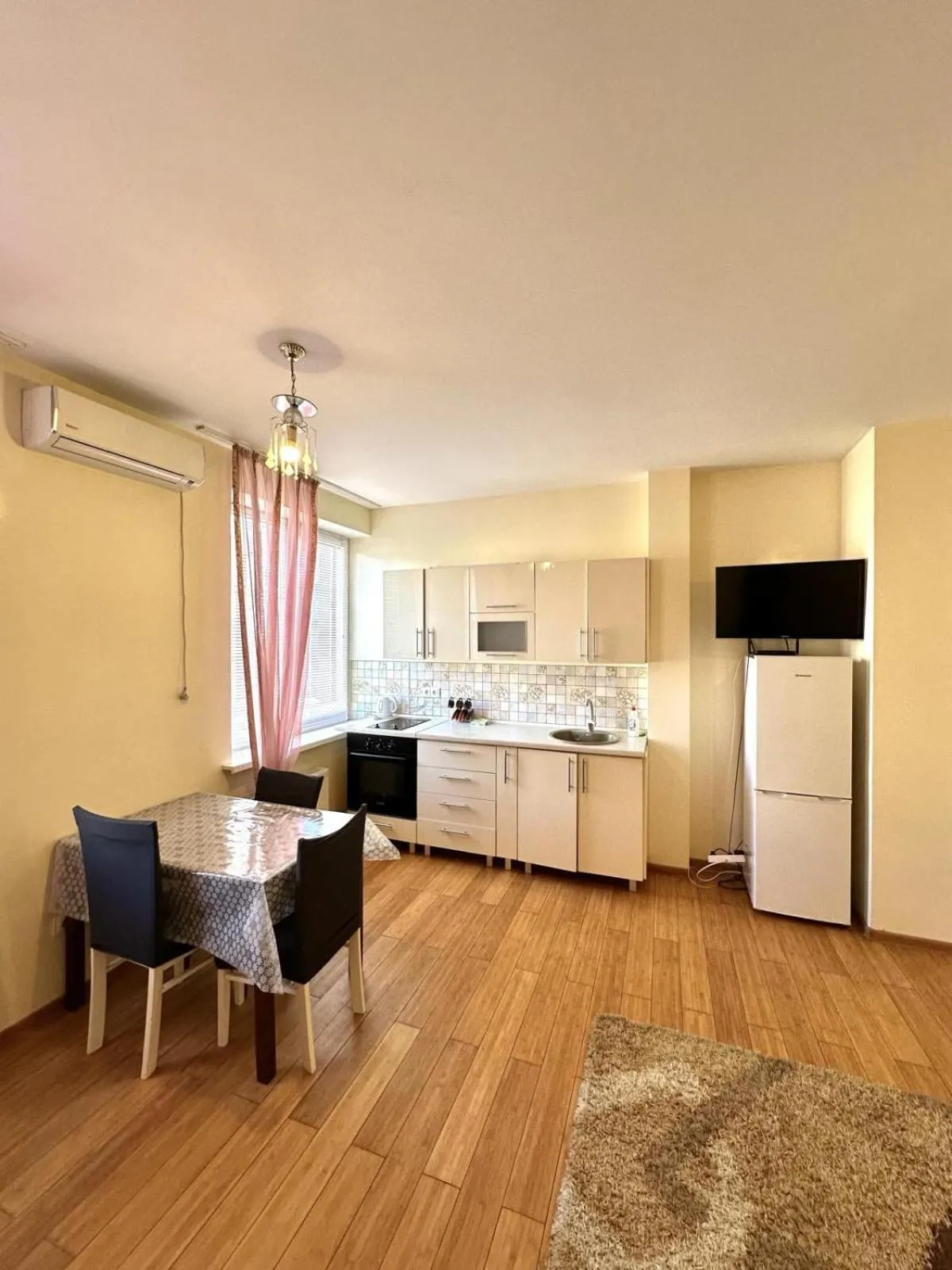 Main Street Apartments