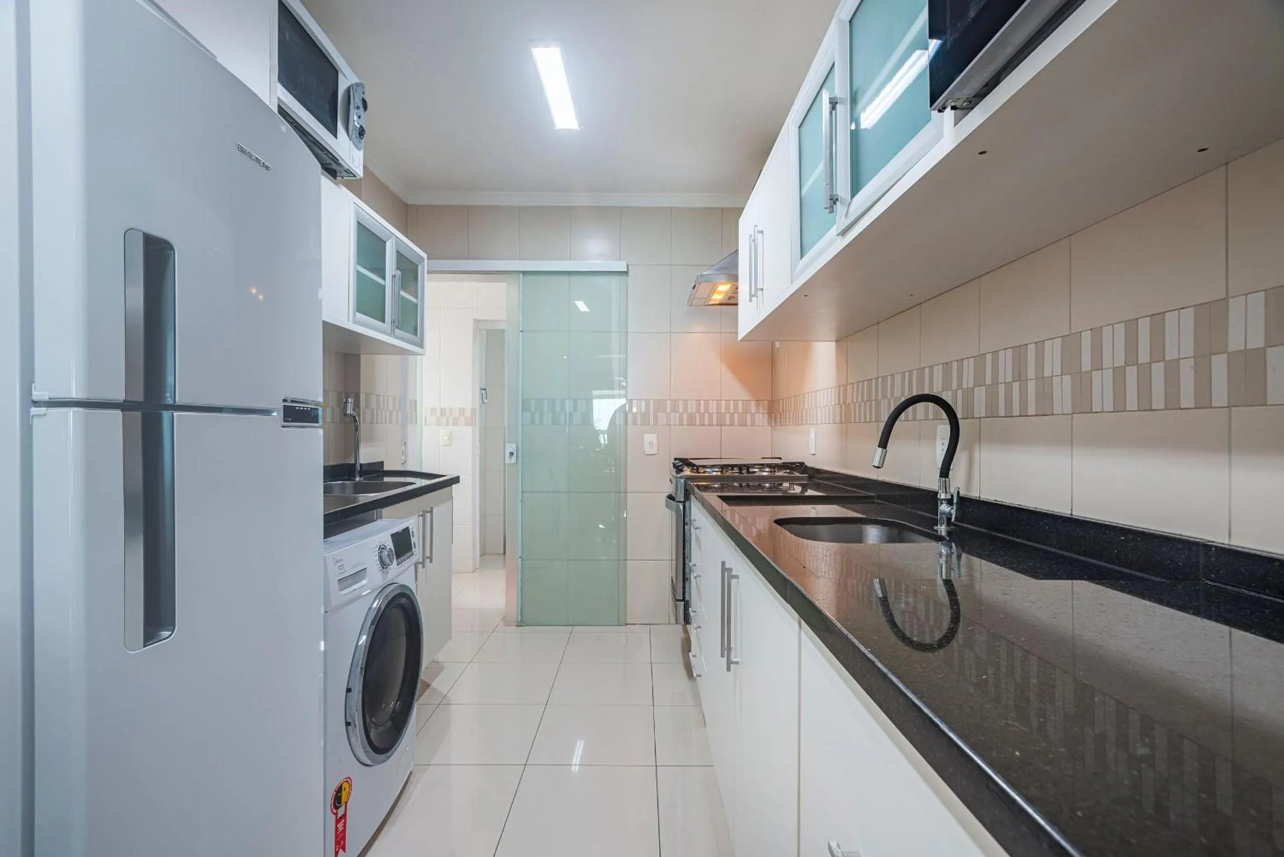 Kitchen or kitchenette in ITNC091 - Incrível vista para o mar com 3Q+3WC