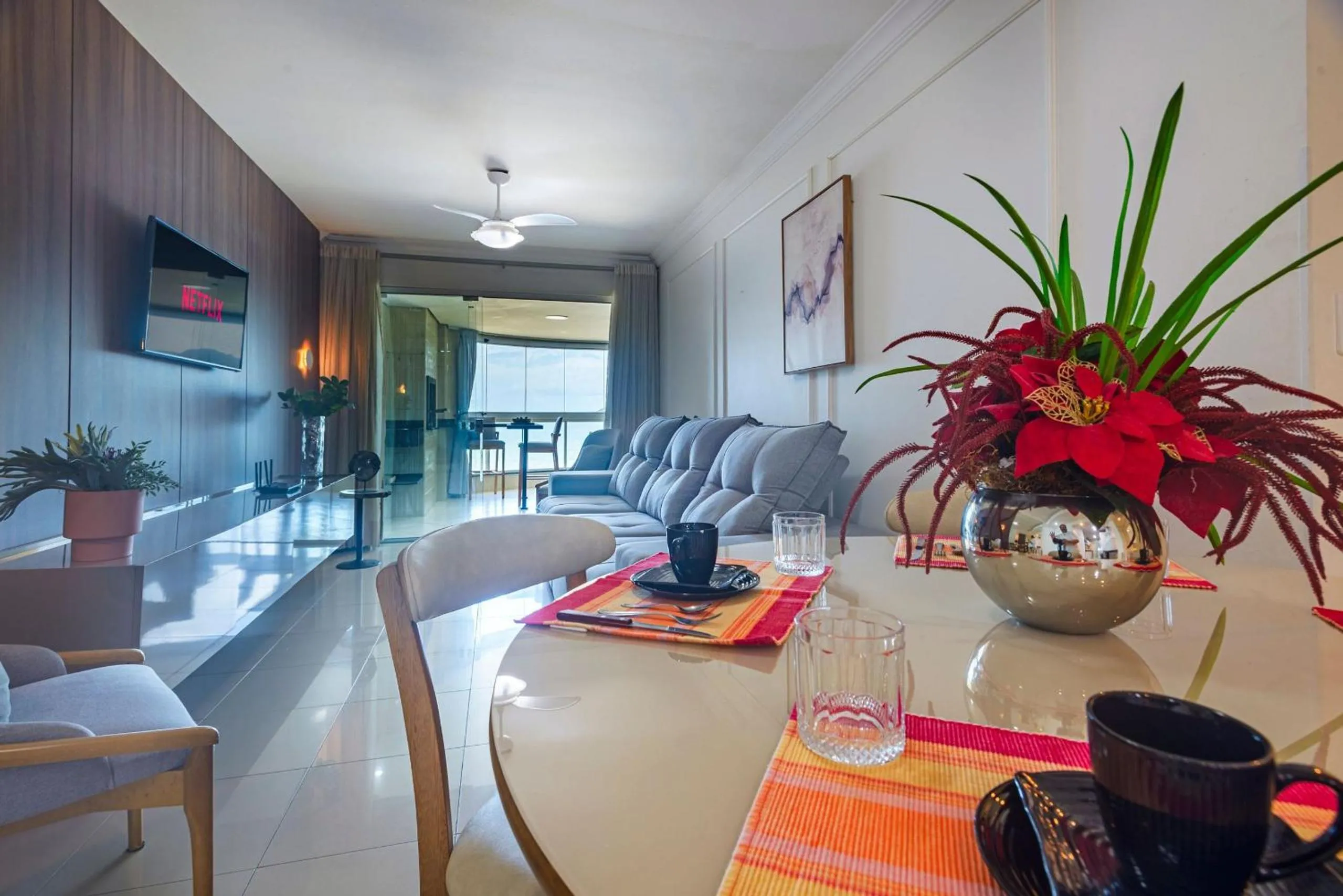Living room in ITNC091 - Incrível vista para o mar com 3Q+3WC