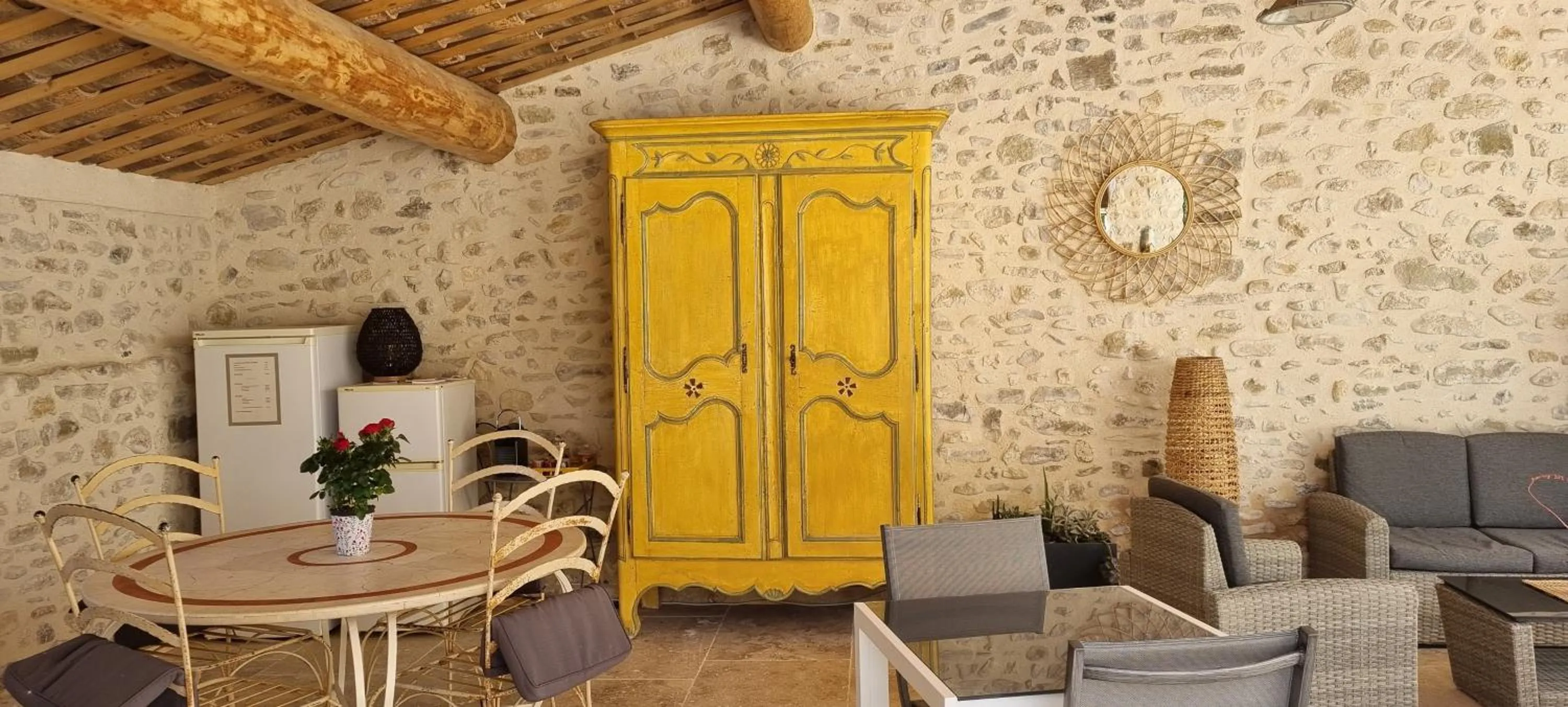 Property building in Mas De La Lance