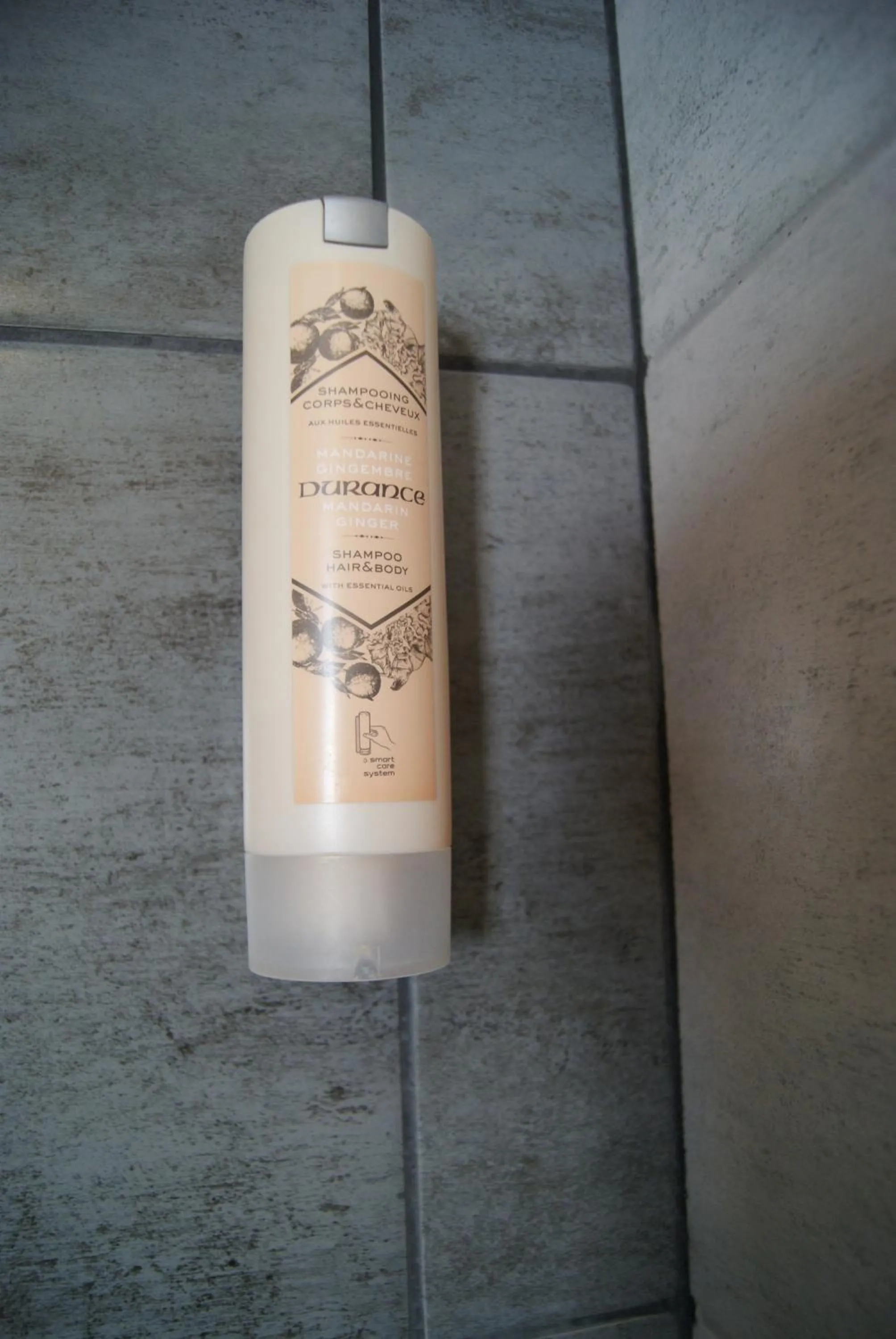 Shower in Mas De La Lance