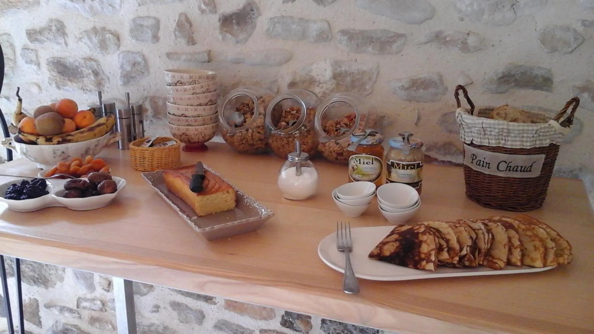 Buffet breakfast in Mas De La Lance