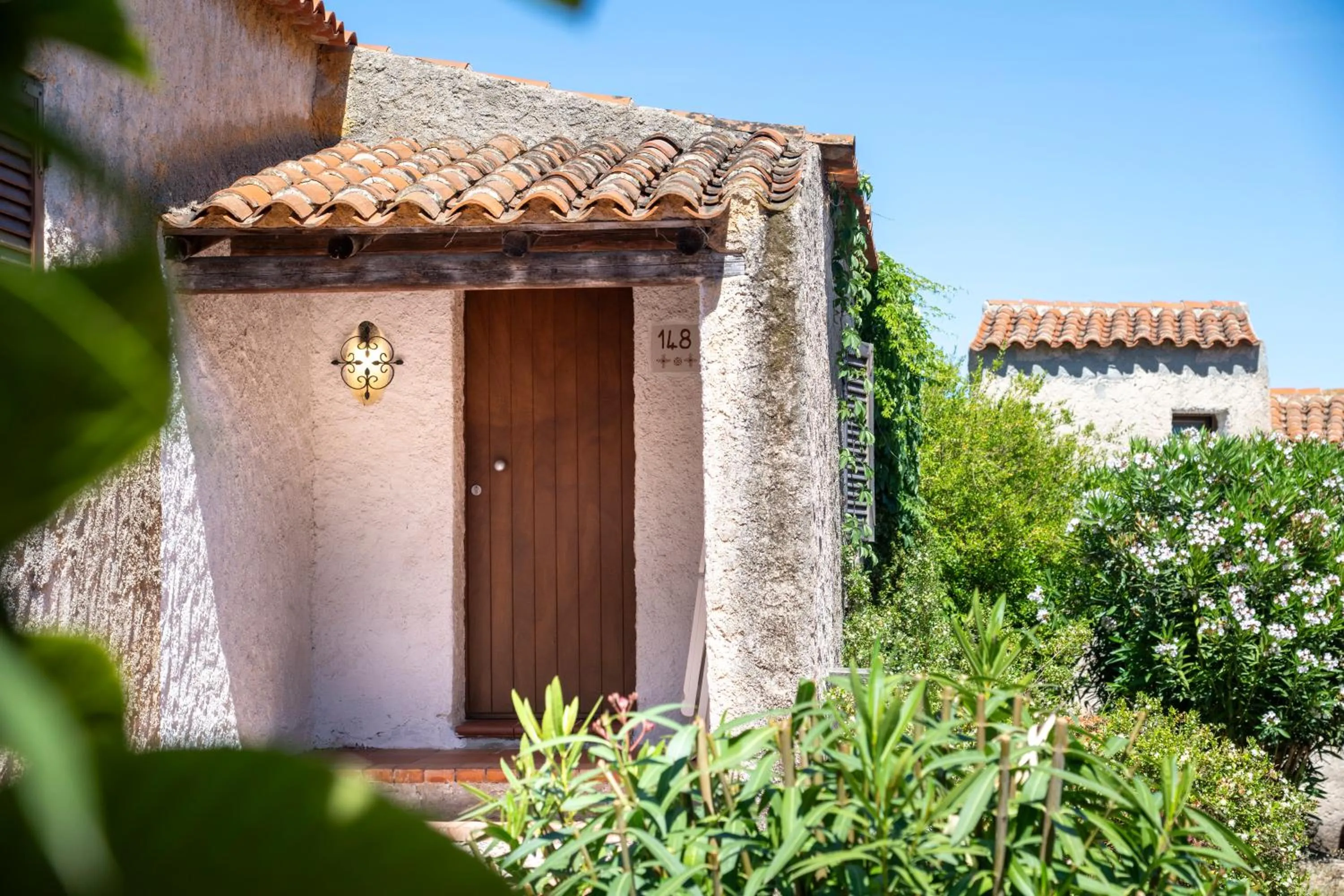 Property building in AHR Altura Hotel Porto Rafael