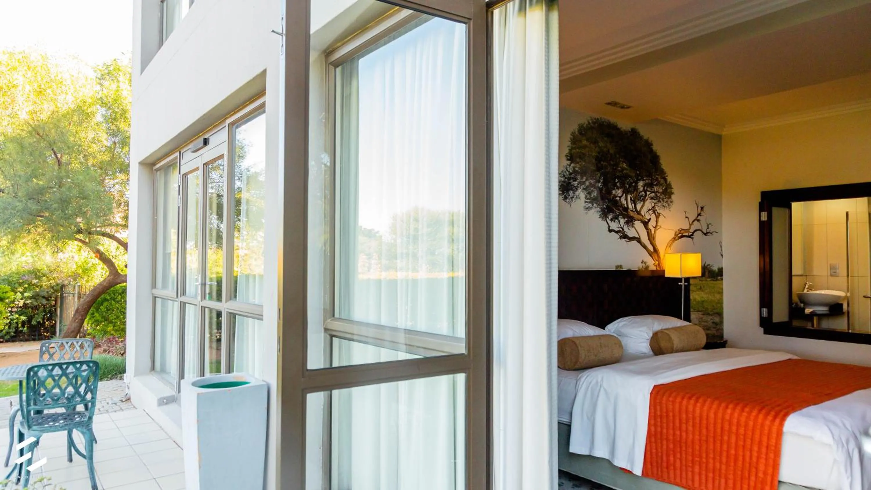 Balcony/Terrace, Bed in Phakalane Golf Estate Hotel & Convention Centre