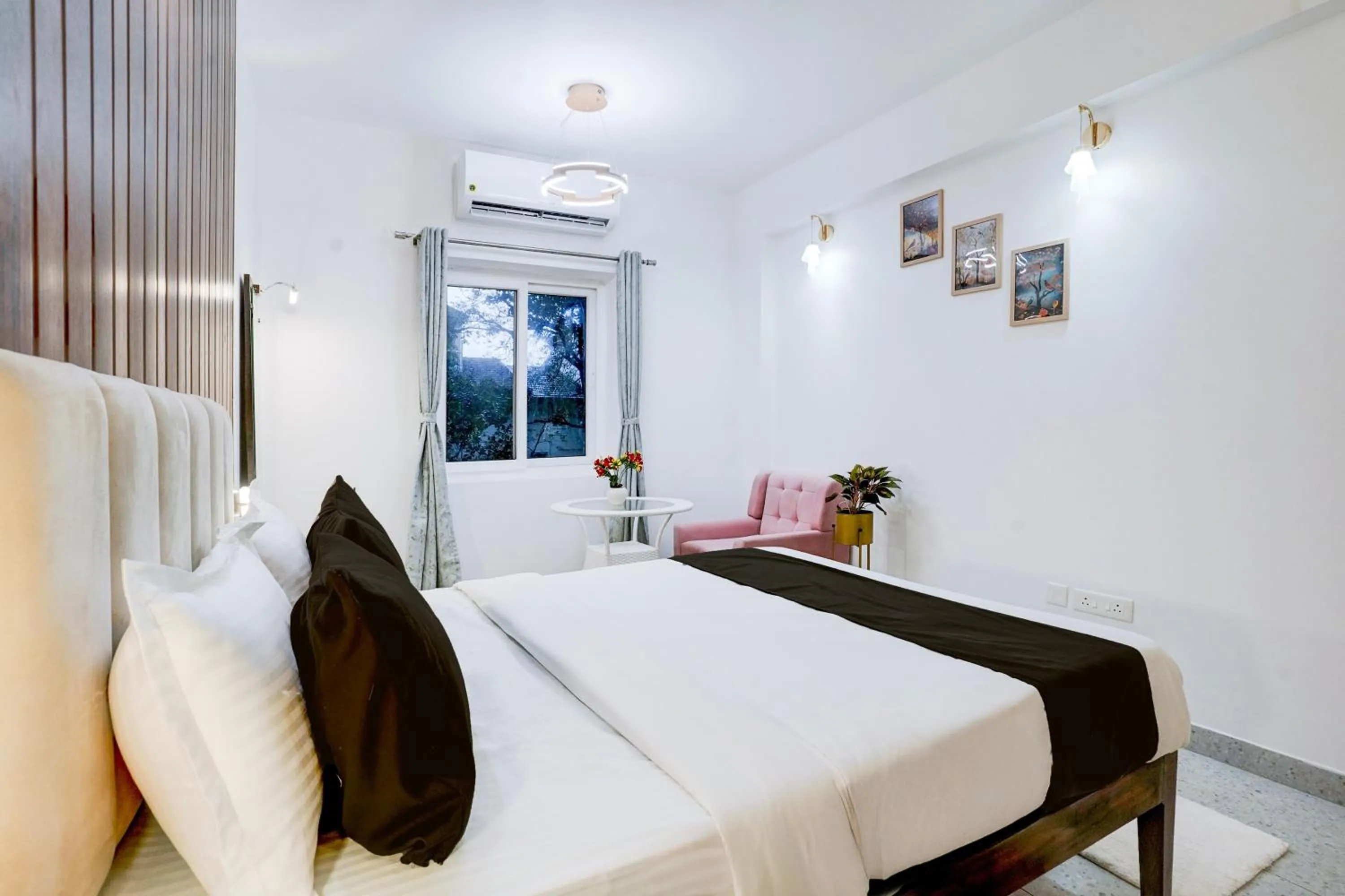 Bedroom, Bed in Naavinya by DanCenter - 1BHK apartment in Siolim