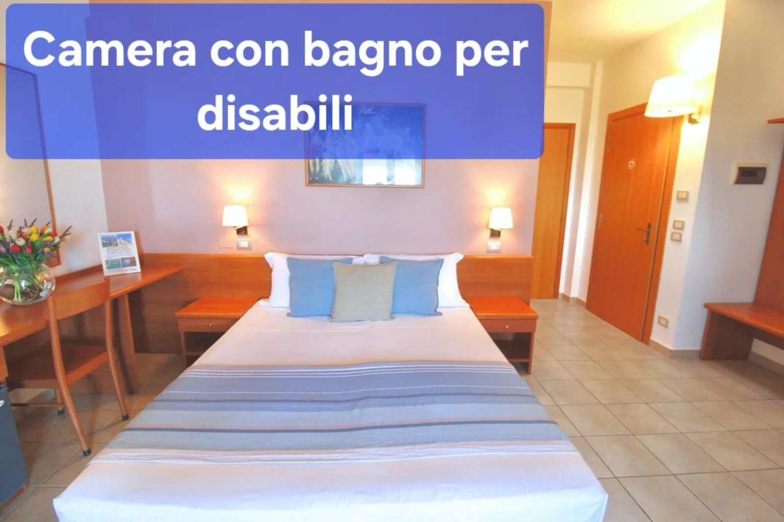 Facility for disabled guests, Bed in Hotel Palme Gemelle
