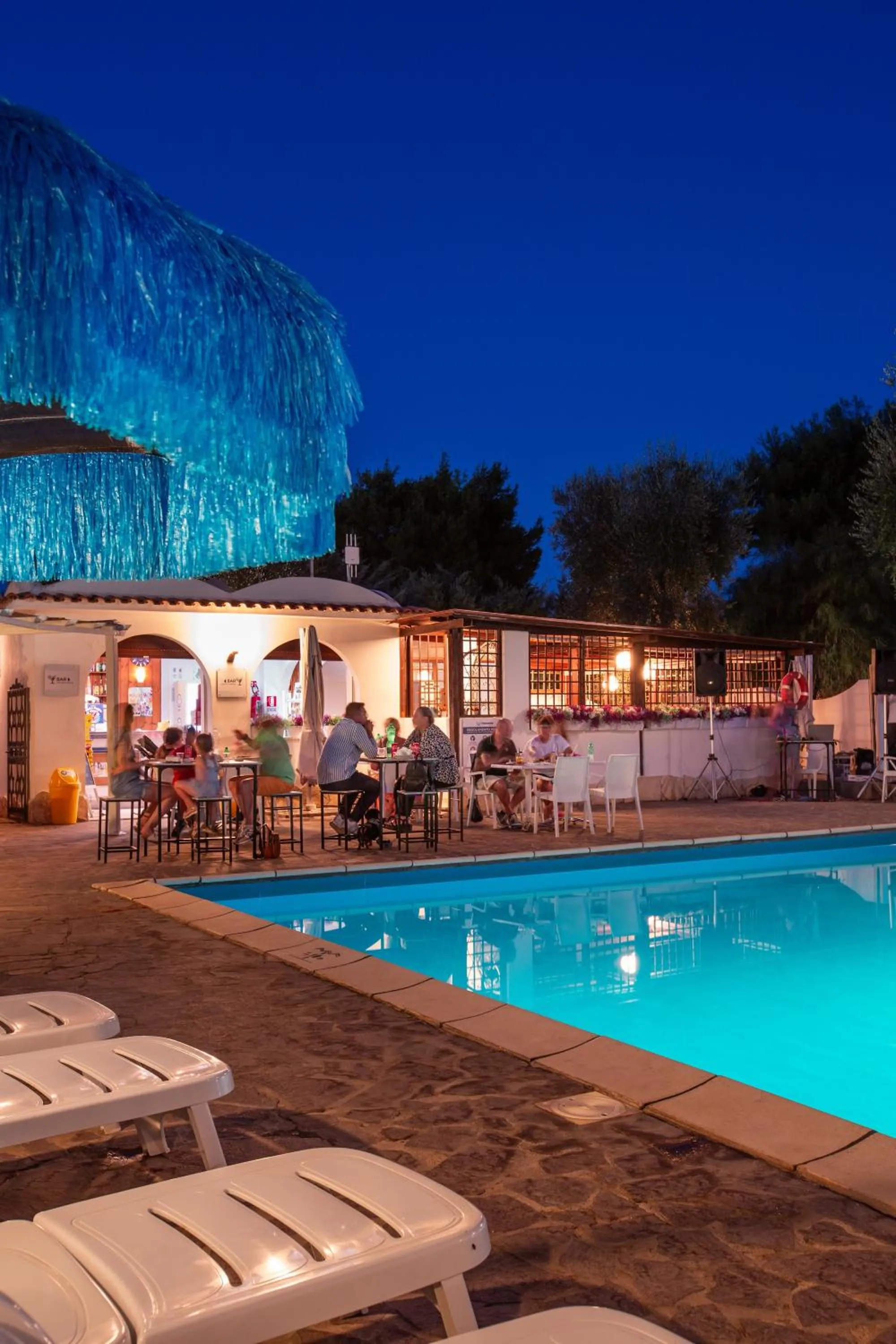 Night in Hotel Palme Gemelle