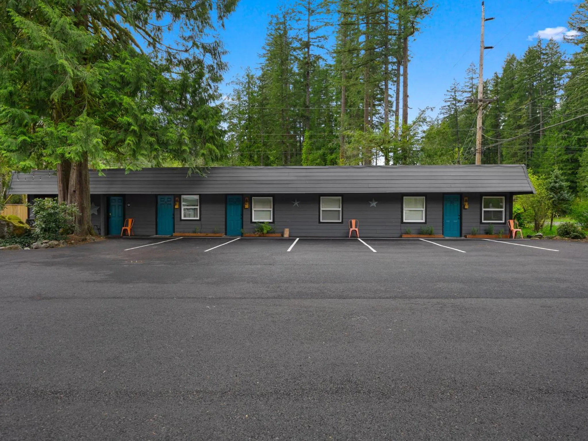 Property building in Mt Air Motel