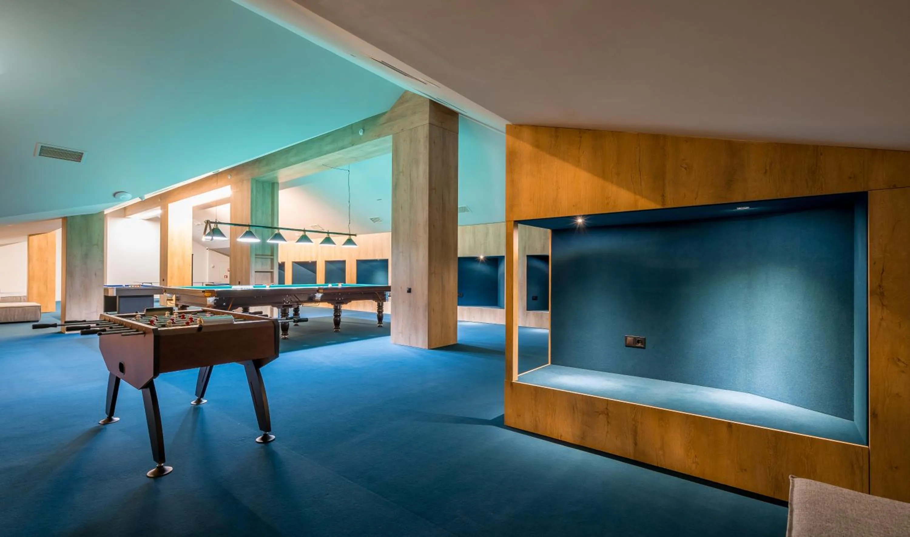 Entertainment in Alpina Hotel Gudauri