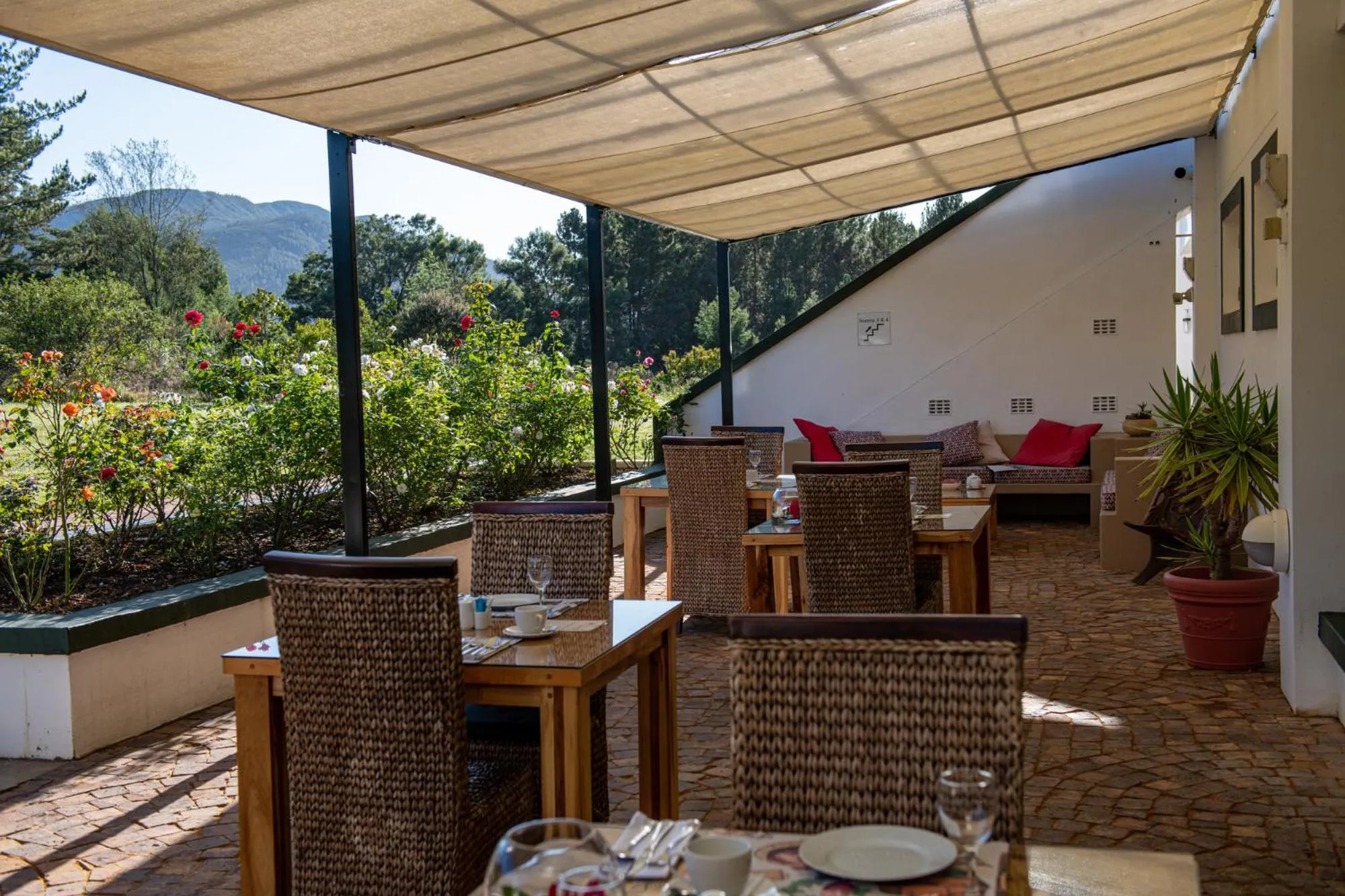 Patio in Buffelsdam Country House