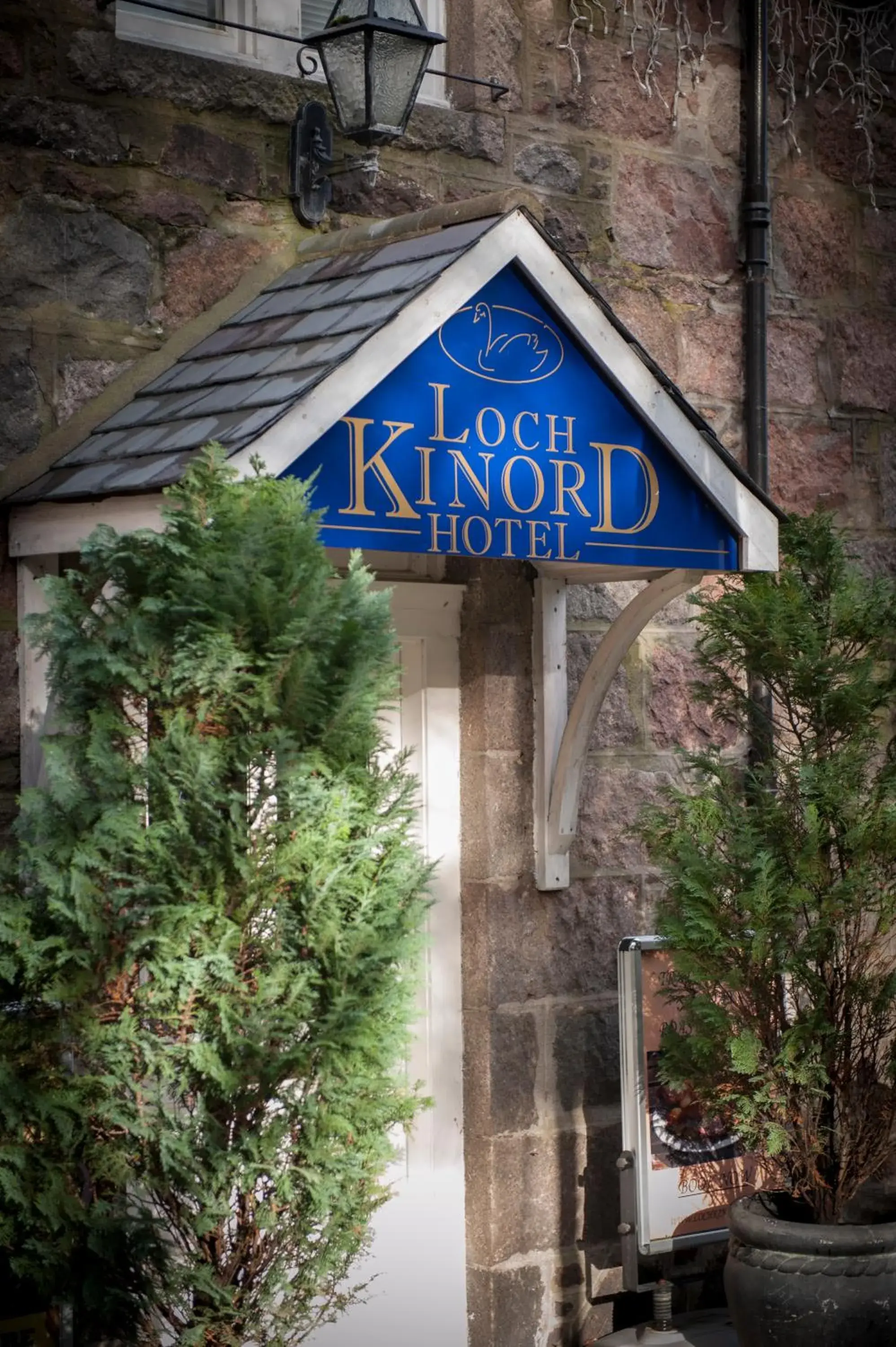 Facade/entrance in Loch Kinord Hotel Facade/entrance in Loch Kinord Hotel