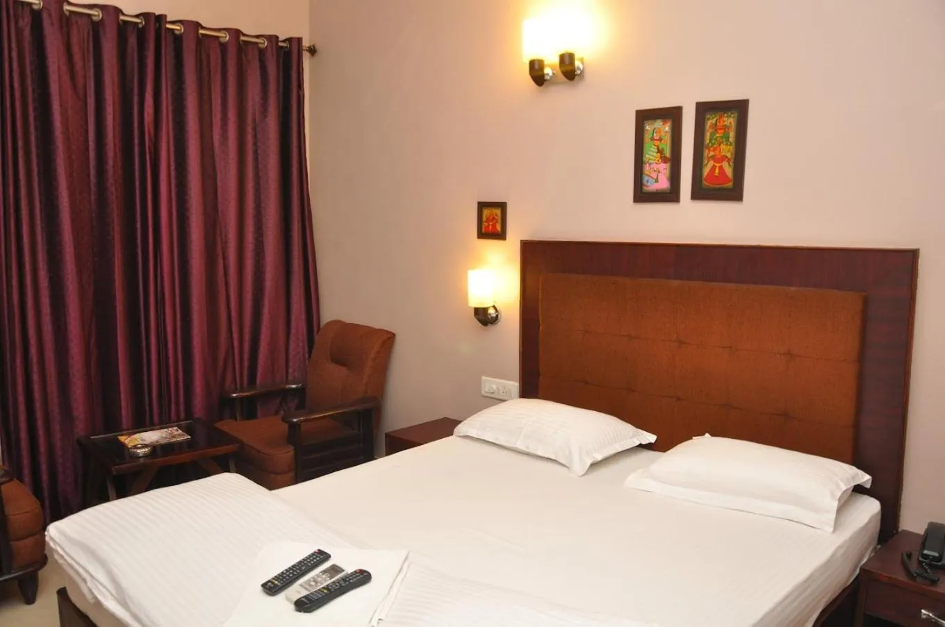 Bed in HVH Kashi Vishwanath - 400 meters from Kashi Vishwanath Temple & Ganga Aarti Ghat