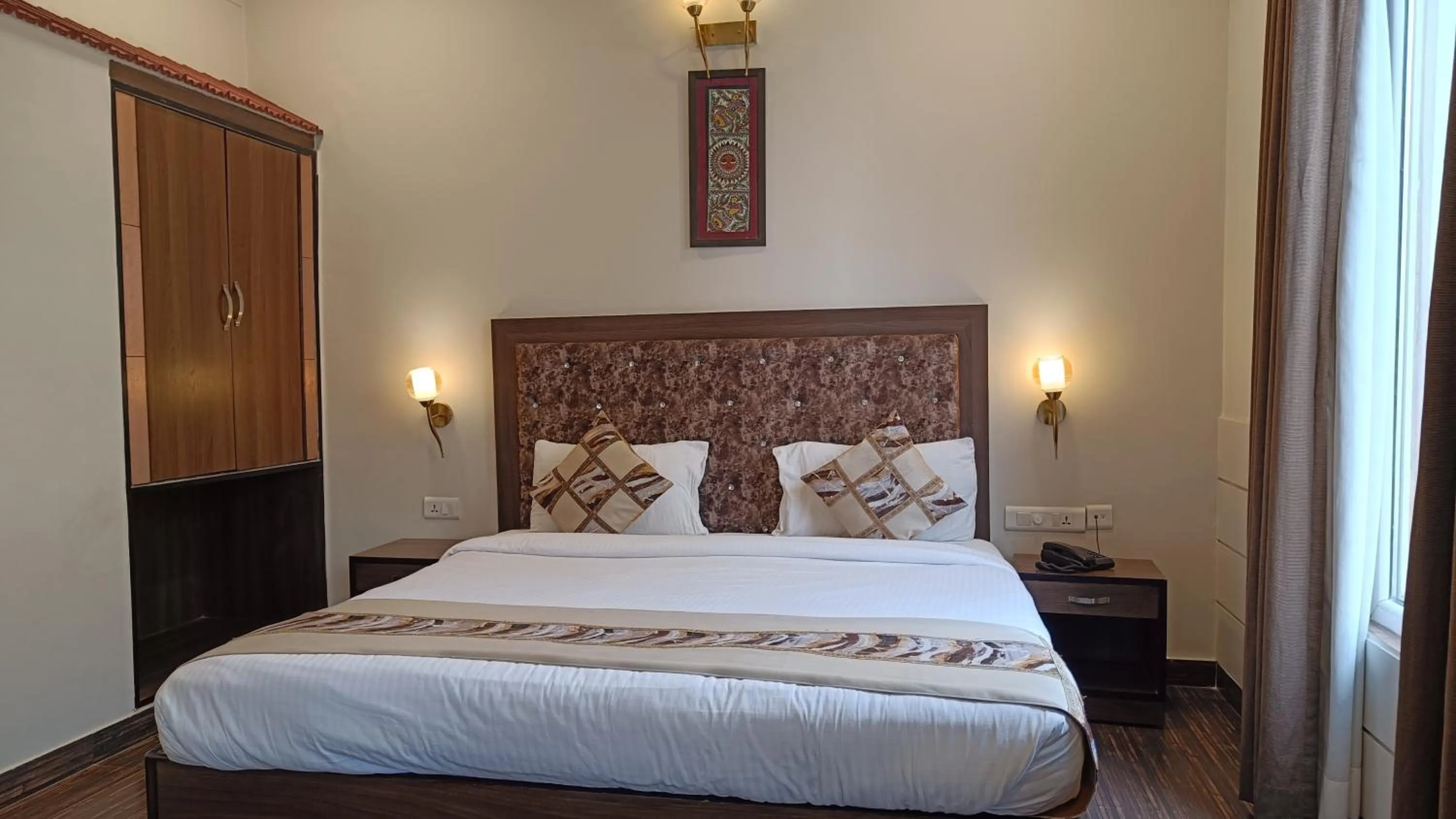Bed in HVH Kashi Vishwanath - 400 meters from Kashi Vishwanath Temple & Ganga Aarti Ghat