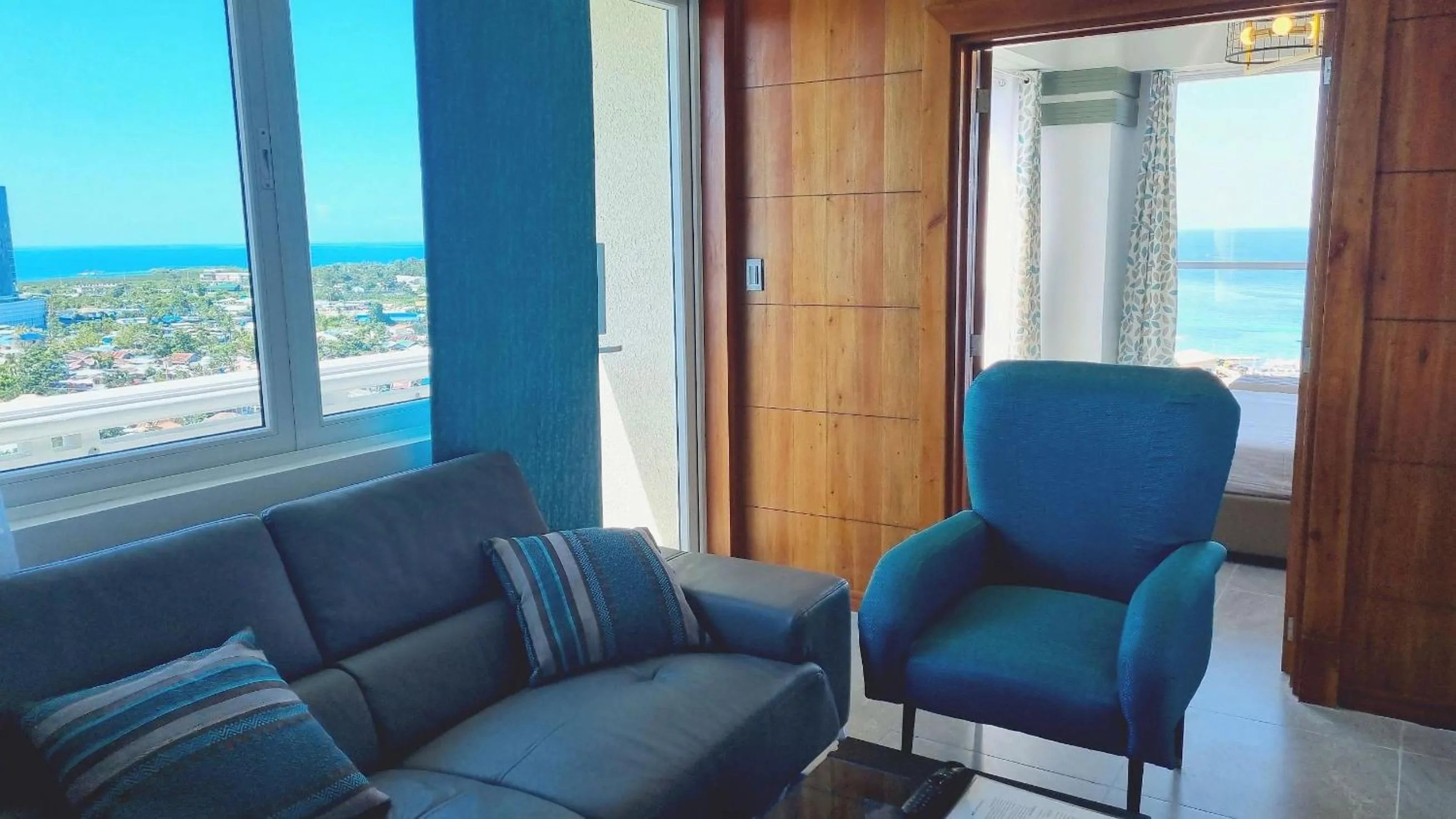 Living room in La Mirada Residences