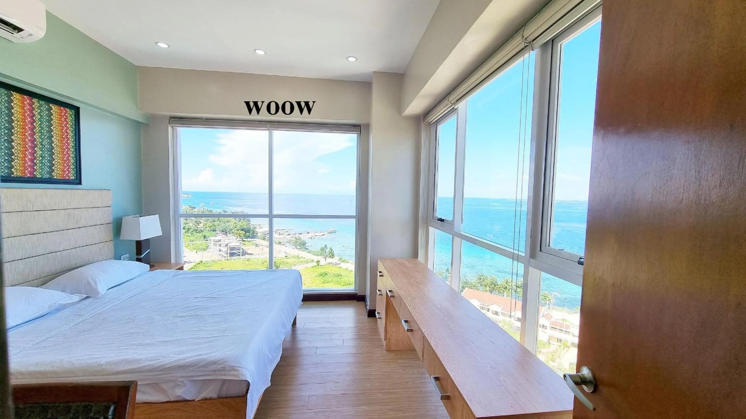 Sea view, Bed in La Mirada Residences