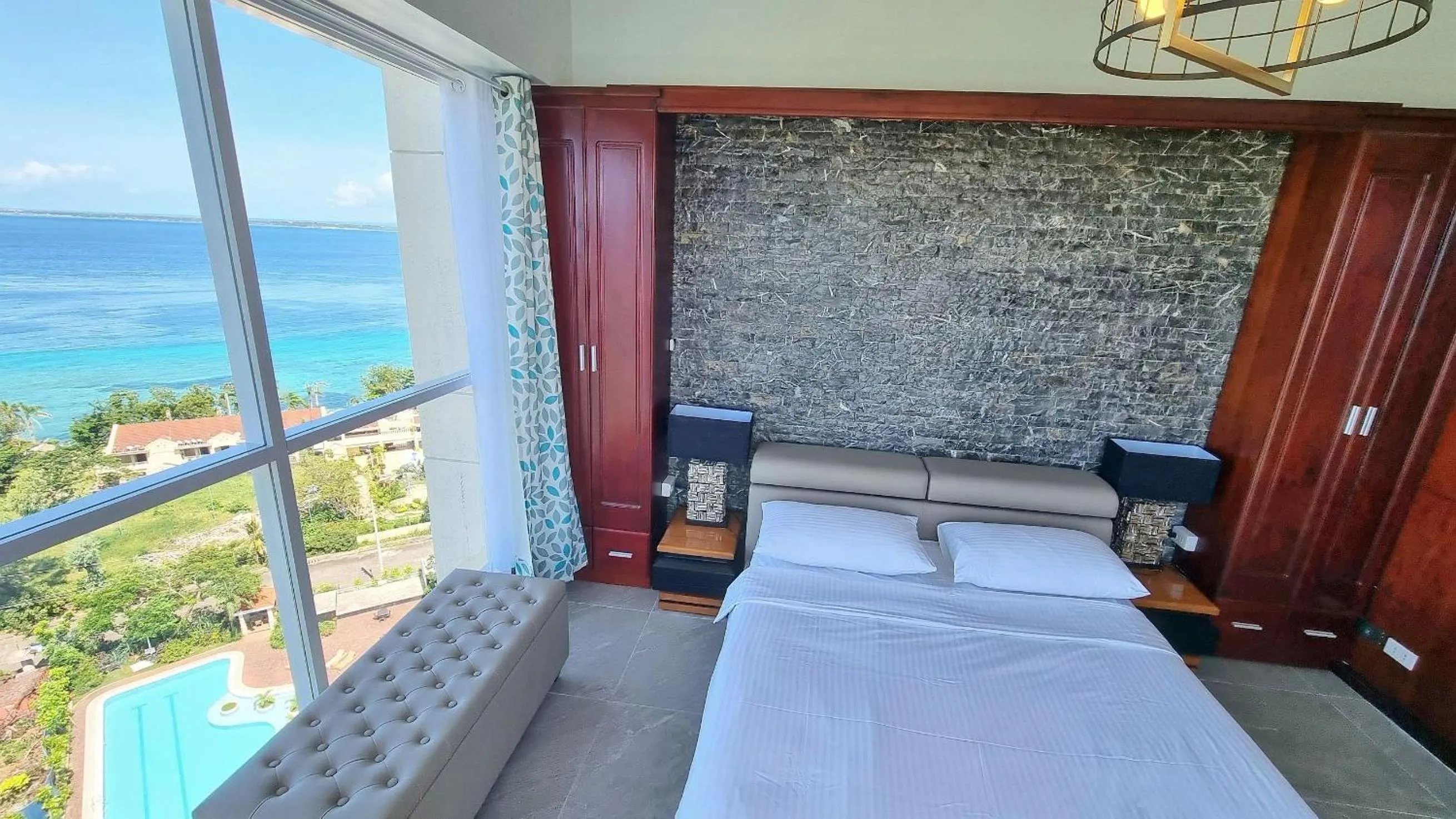 Bedroom, Bed in La Mirada Residences