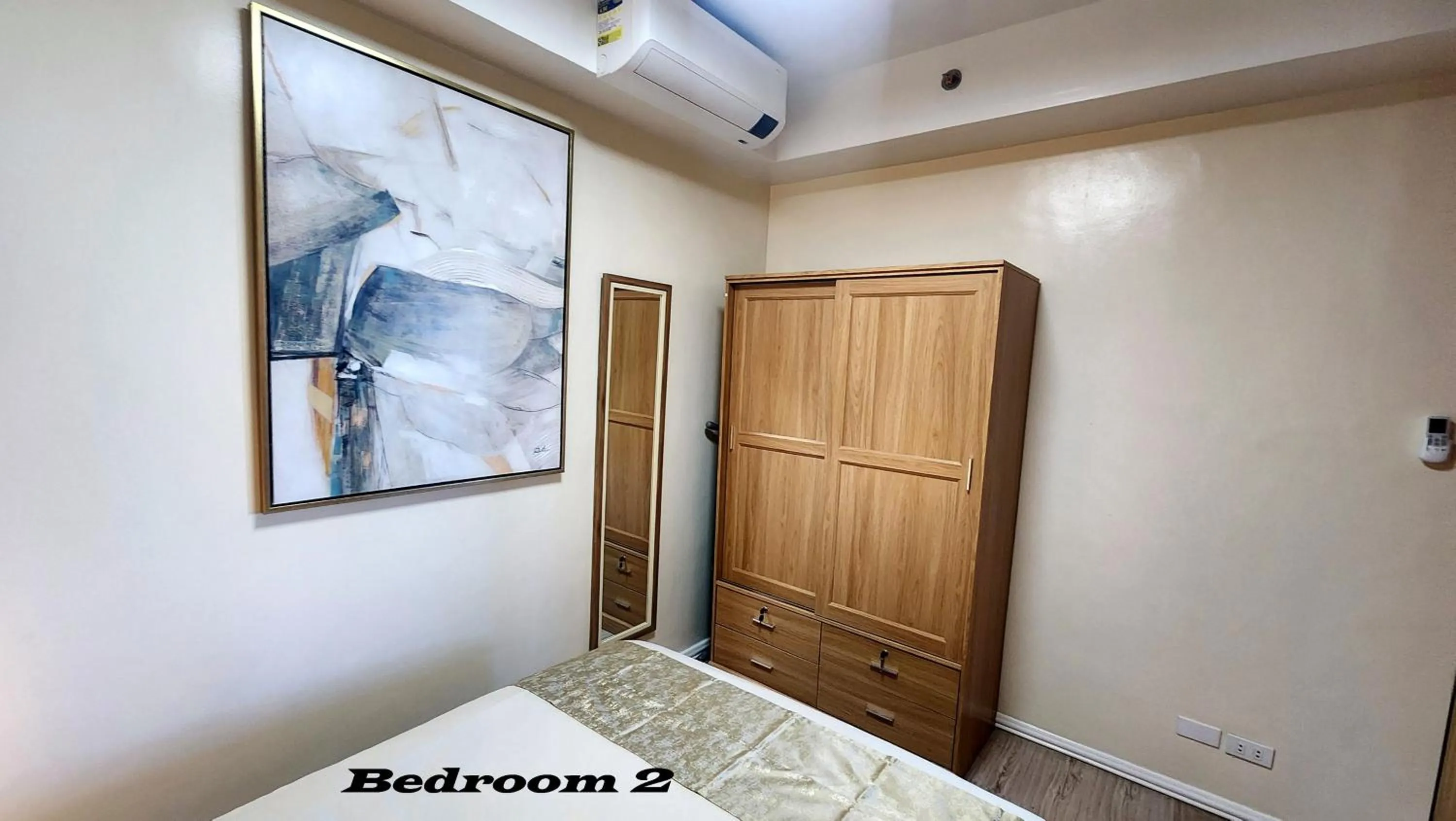 Bedroom, Bed in La Mirada Residences