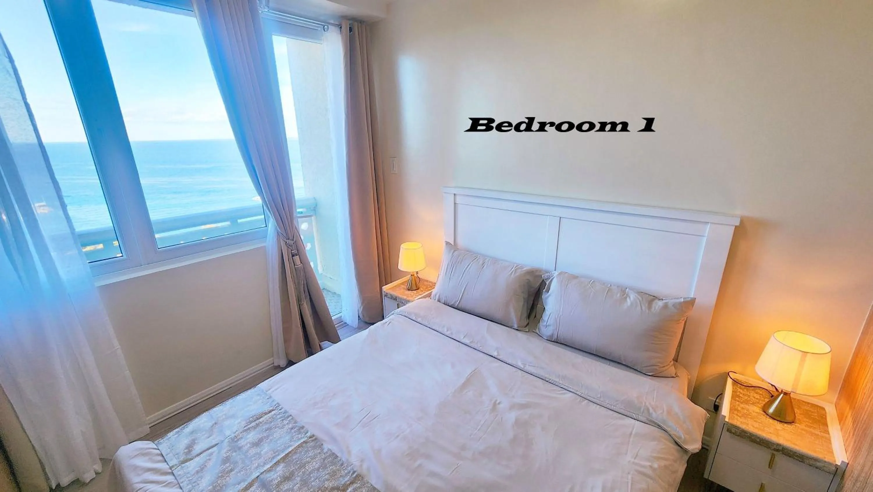 Bedroom, Bed in La Mirada Residences