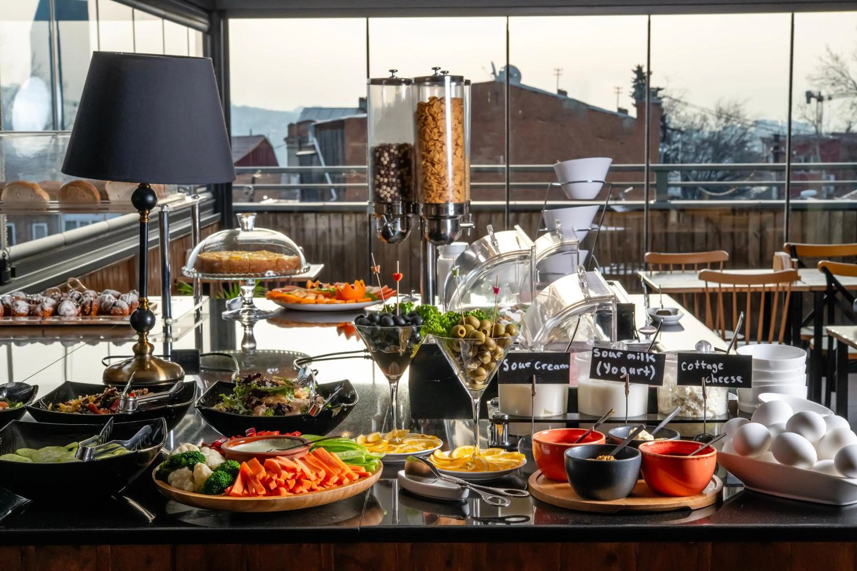 Breakfast in Urban Boutique Hotel