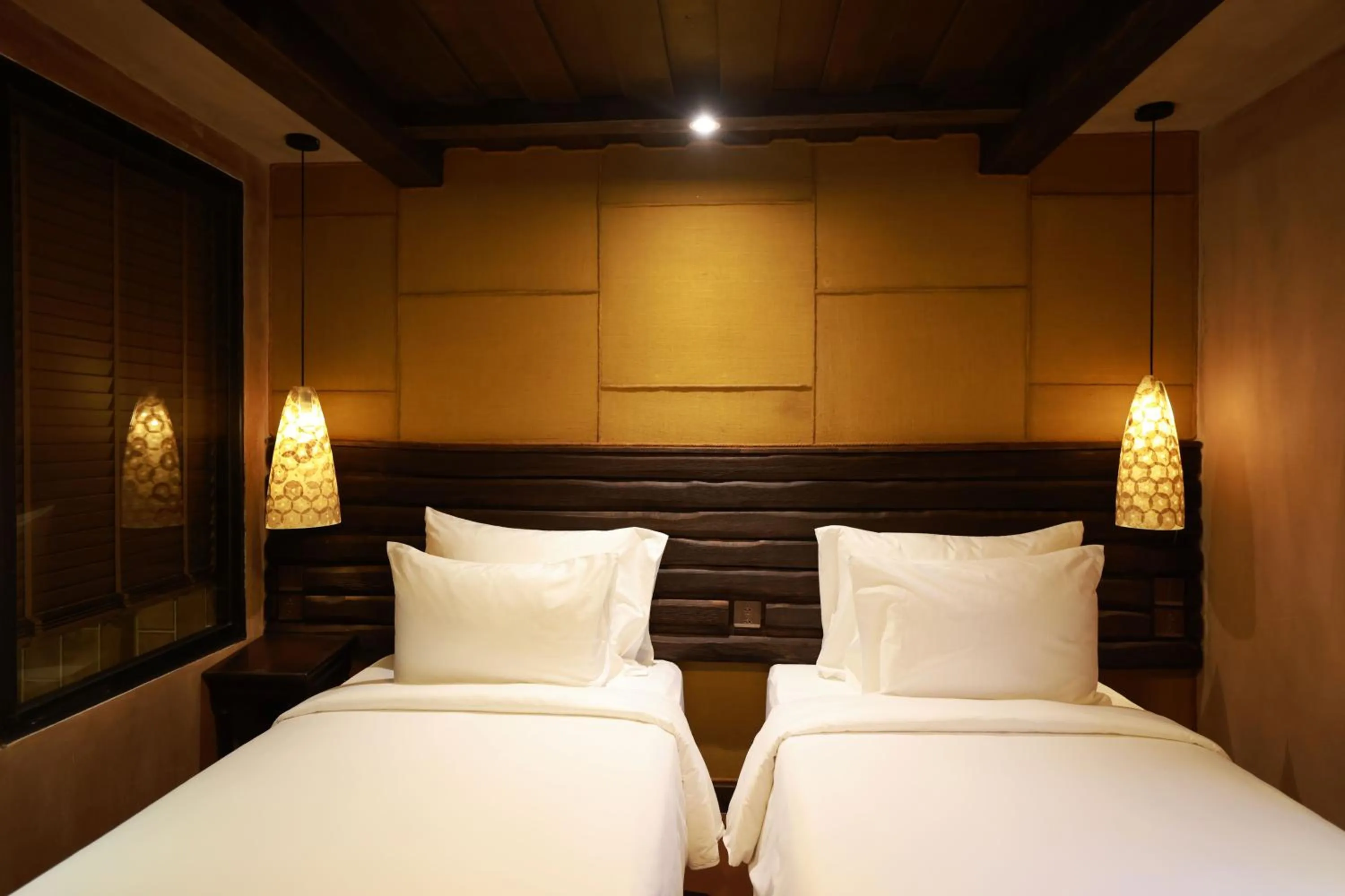 Standard Twin Room in Kecho Legacy Hotel Hanoi & Spa