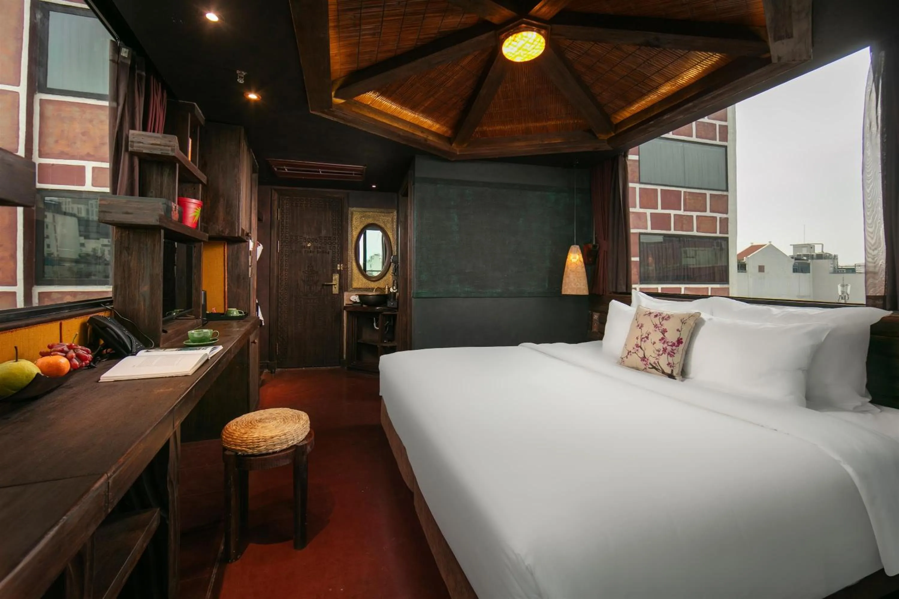 Bed in Kecho Legacy Hotel Hanoi & Spa