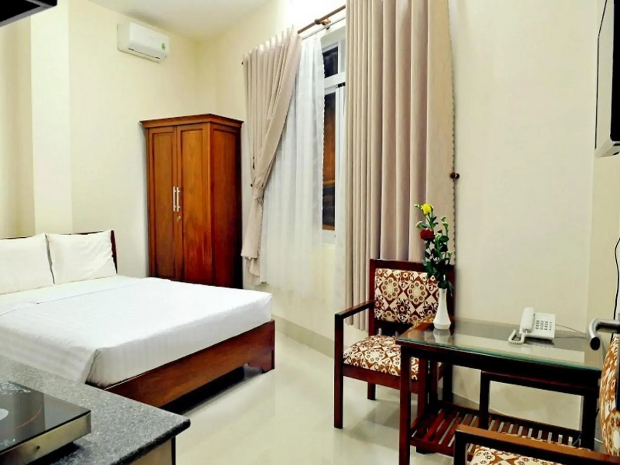 Bed in Lotus Apartment Hotel Bed in Lotus Apartment Hotel