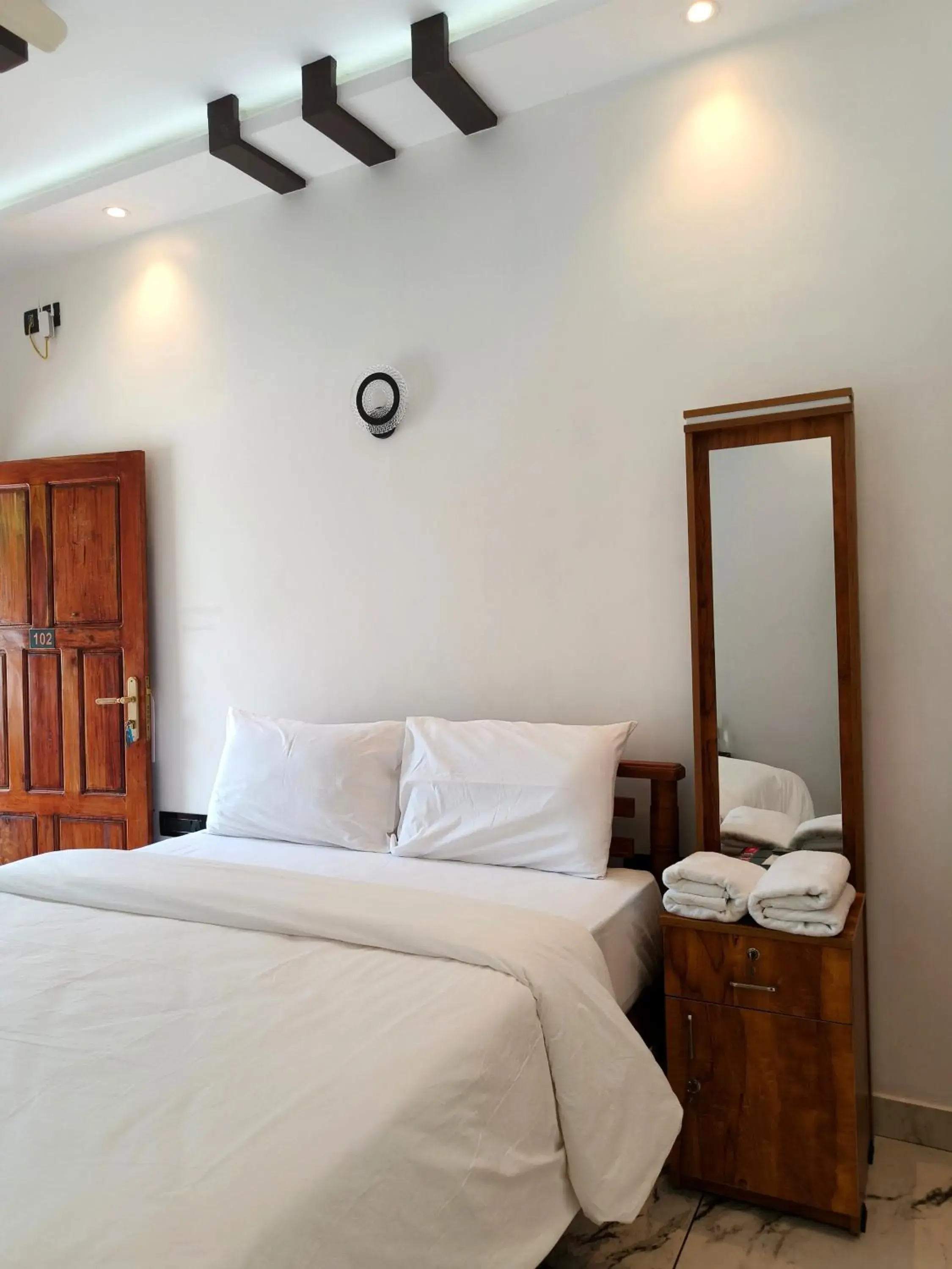 Bed in Wavealokam Beach Retreat Bed in Wavealokam Beach Retreat