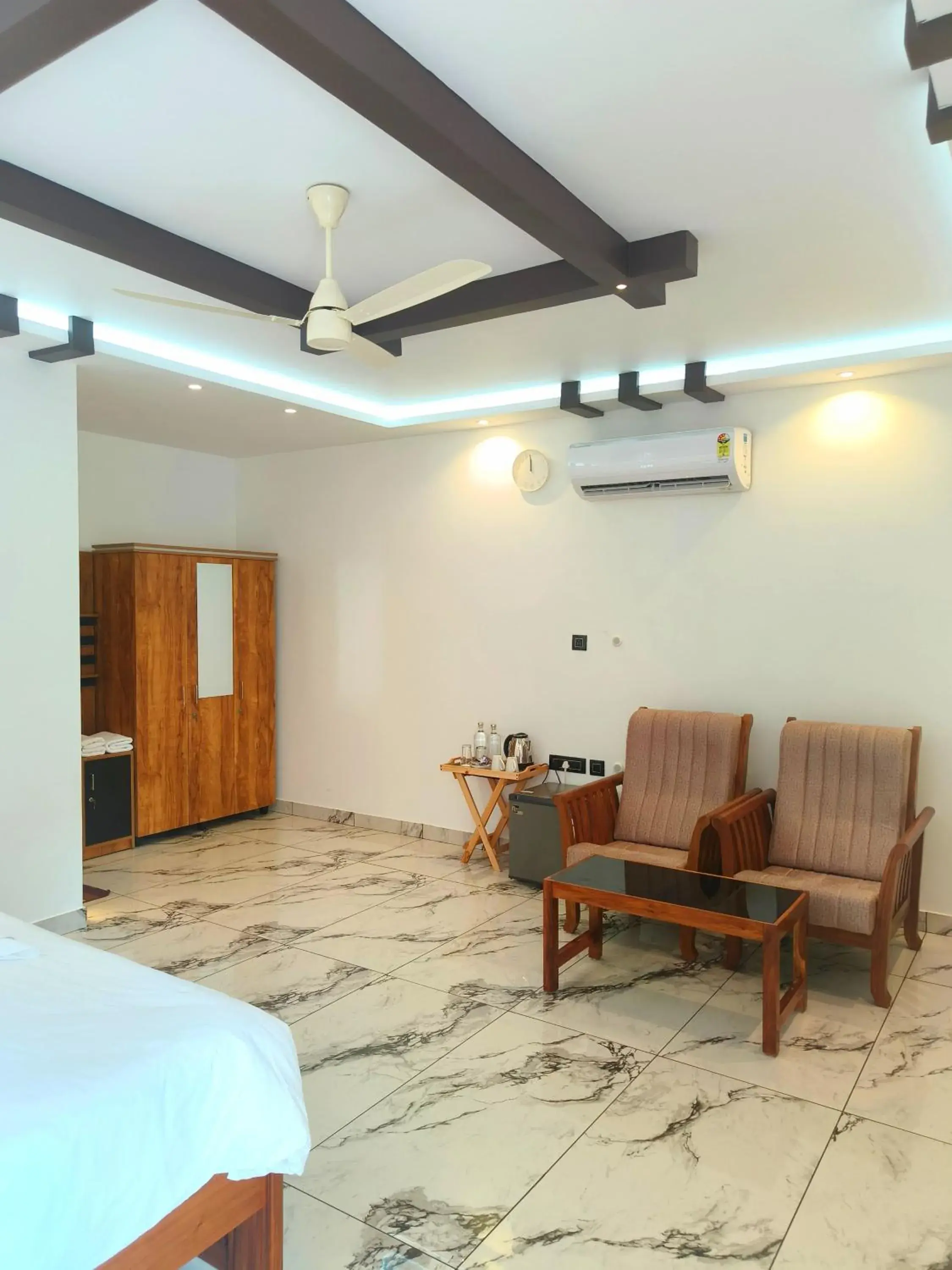 Photo of the whole room in Wavealokam Beach Retreat Photo of the whole room in Wavealokam Beach Retreat