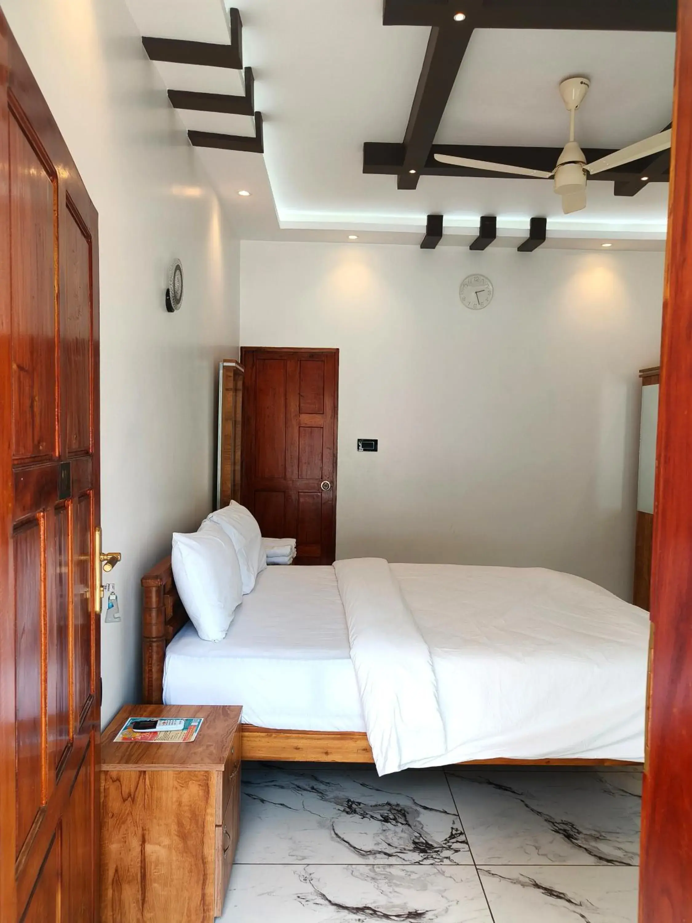 Bed in Wavealokam Beach Retreat Bed in Wavealokam Beach Retreat