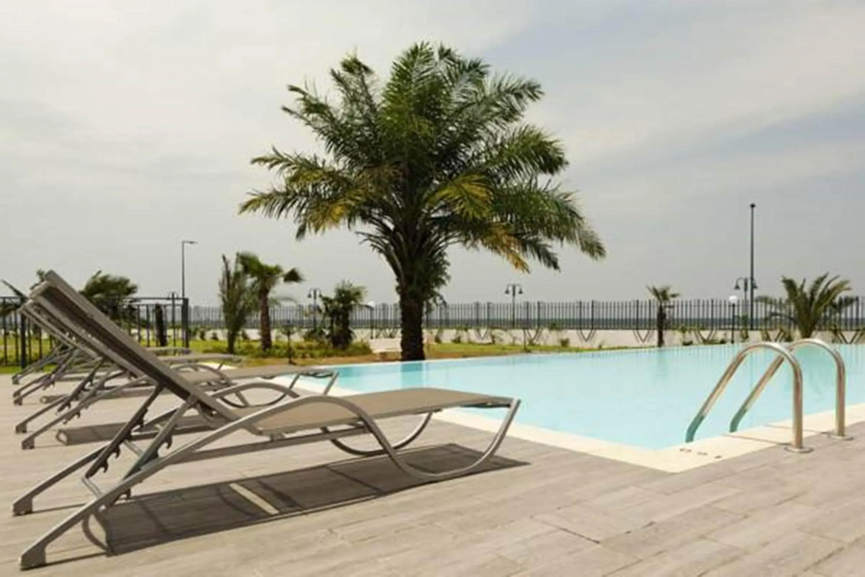 Swimming pool in Ibis Bata Swimming pool in Ibis Bata