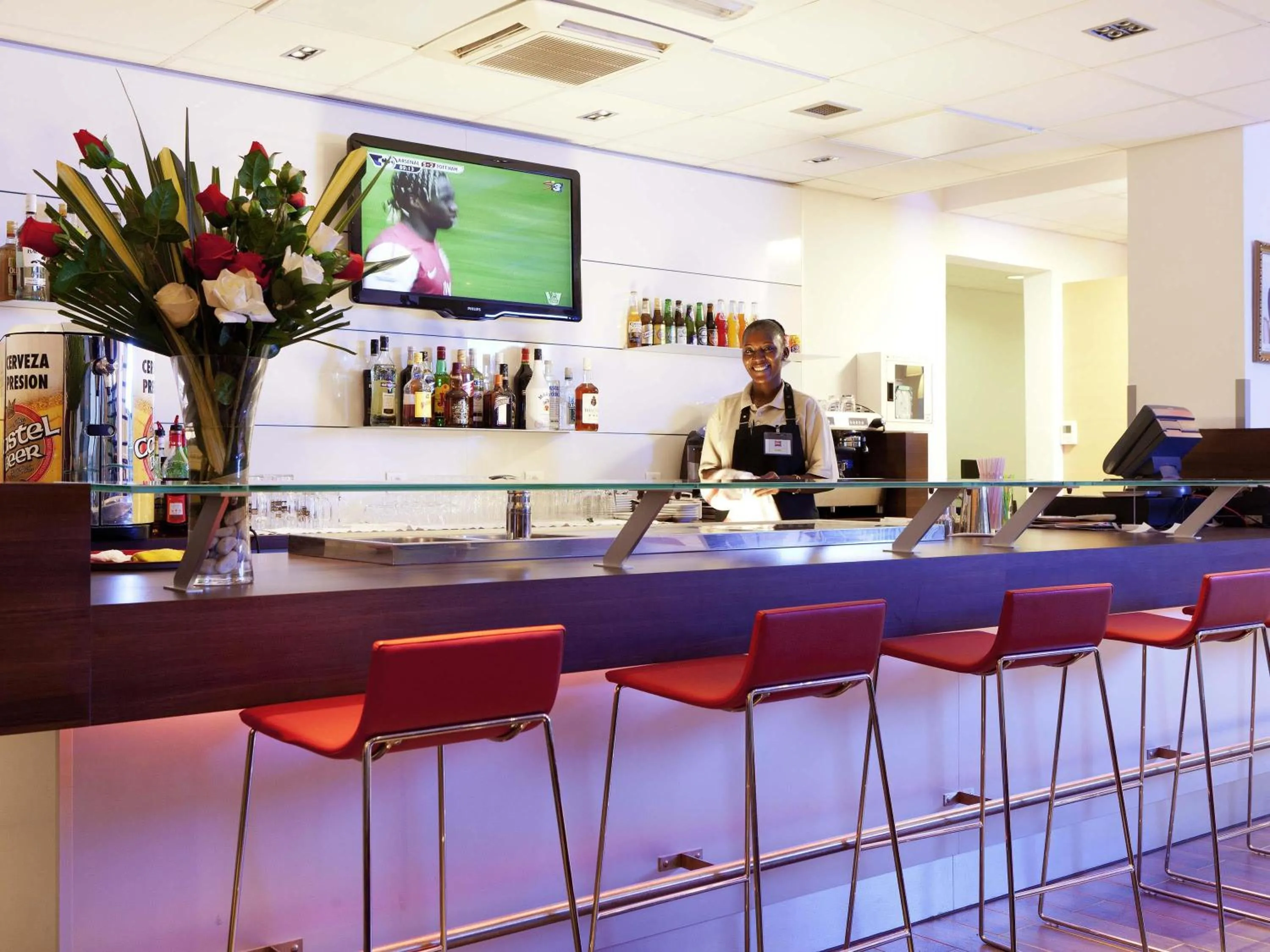 Lounge or bar in Ibis Bata
