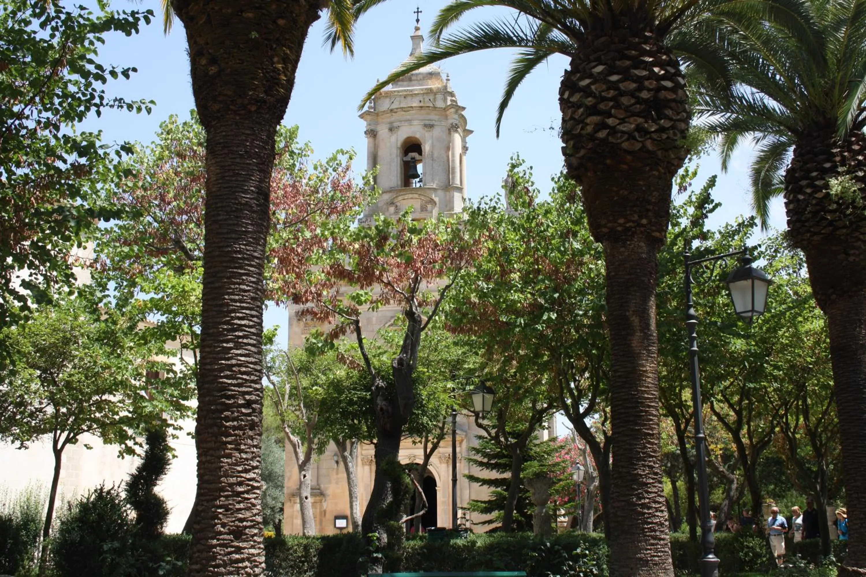 Text overlay in La Chiave di Volta