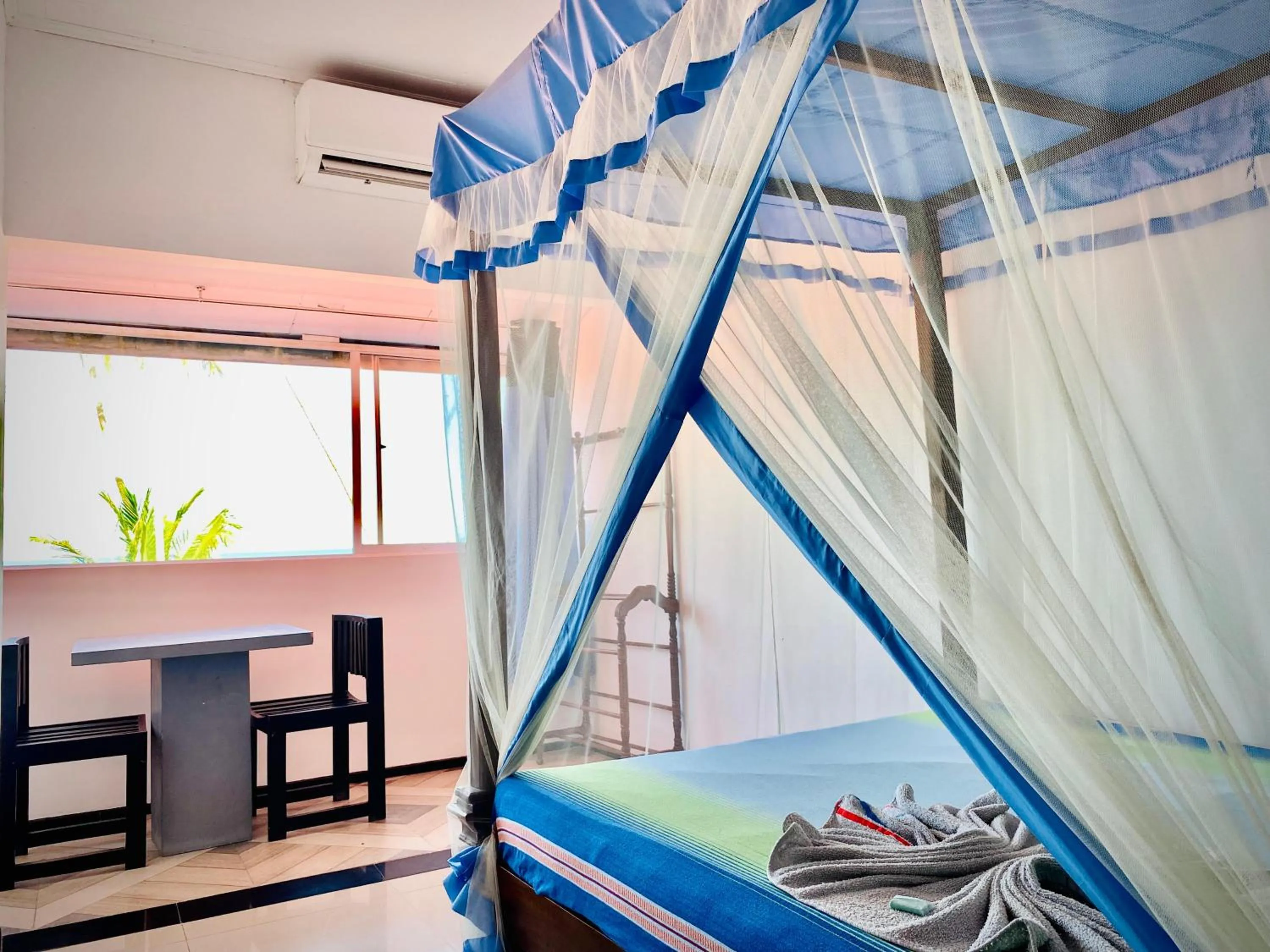 Bed in Rainbow Beach Hotel