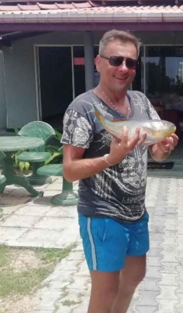 Rainbow Beach Hotel
