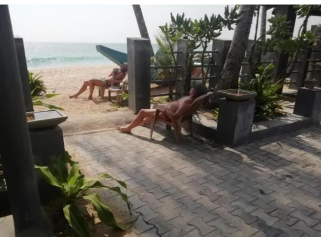 Rainbow Beach Hotel