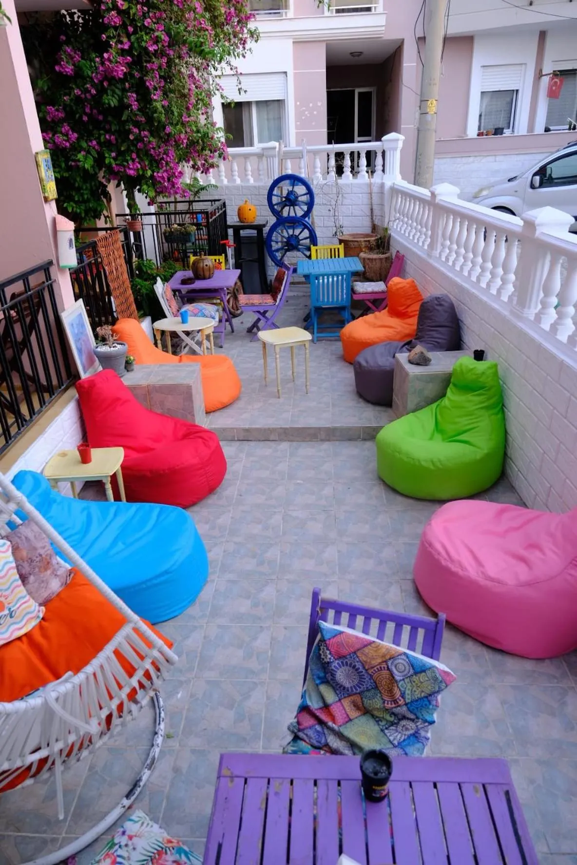 Property building in Yeşim Pansiyon