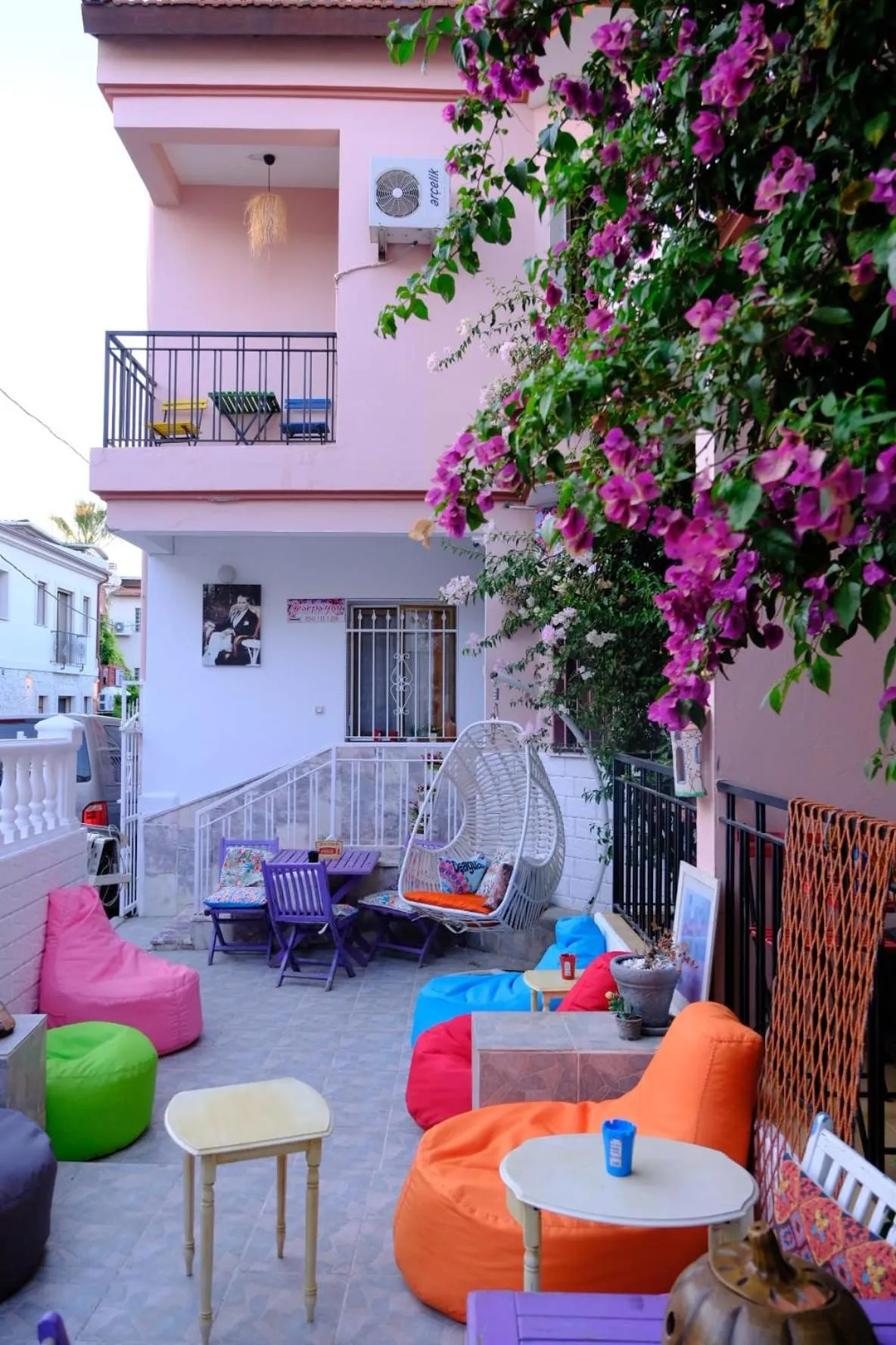 Property building in Yeşim Pansiyon