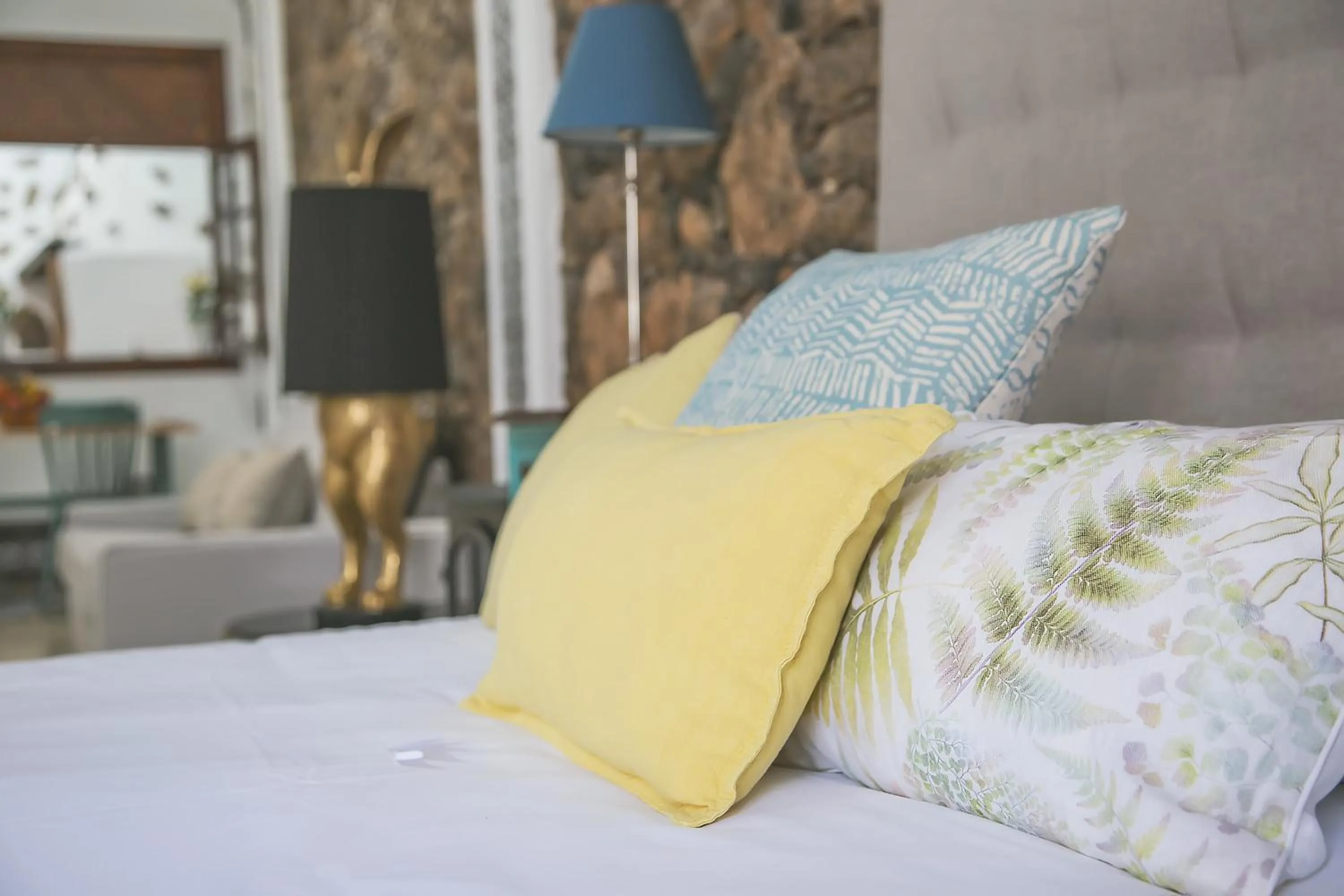 Bed in El Charco Suites