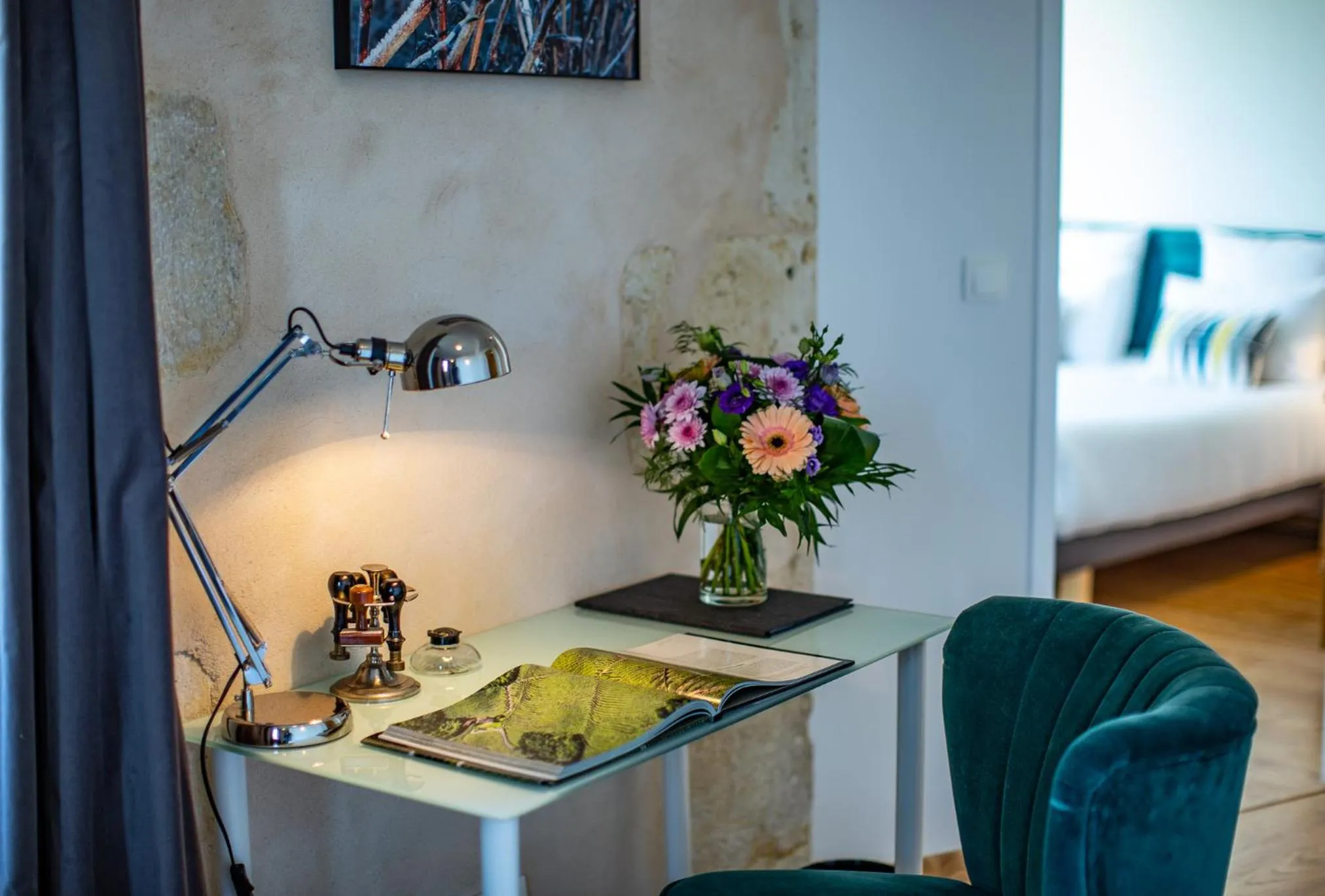 Bedroom, Bed in Le Castel Pierre - 7ch&7sdb avec clim, piscine XL, salle fitness et sauna pour 18 personnes