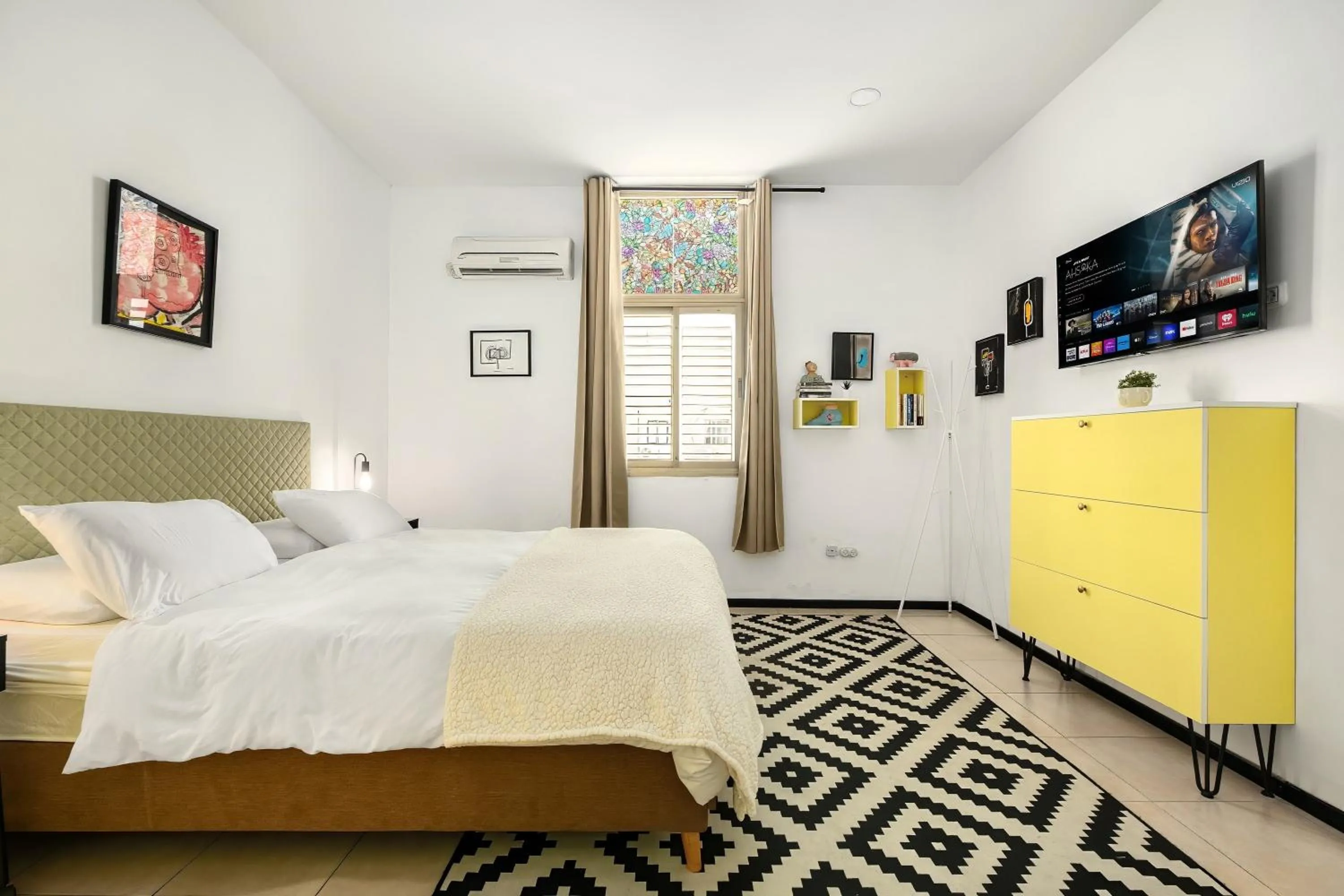 Bed in One Apartments TLV