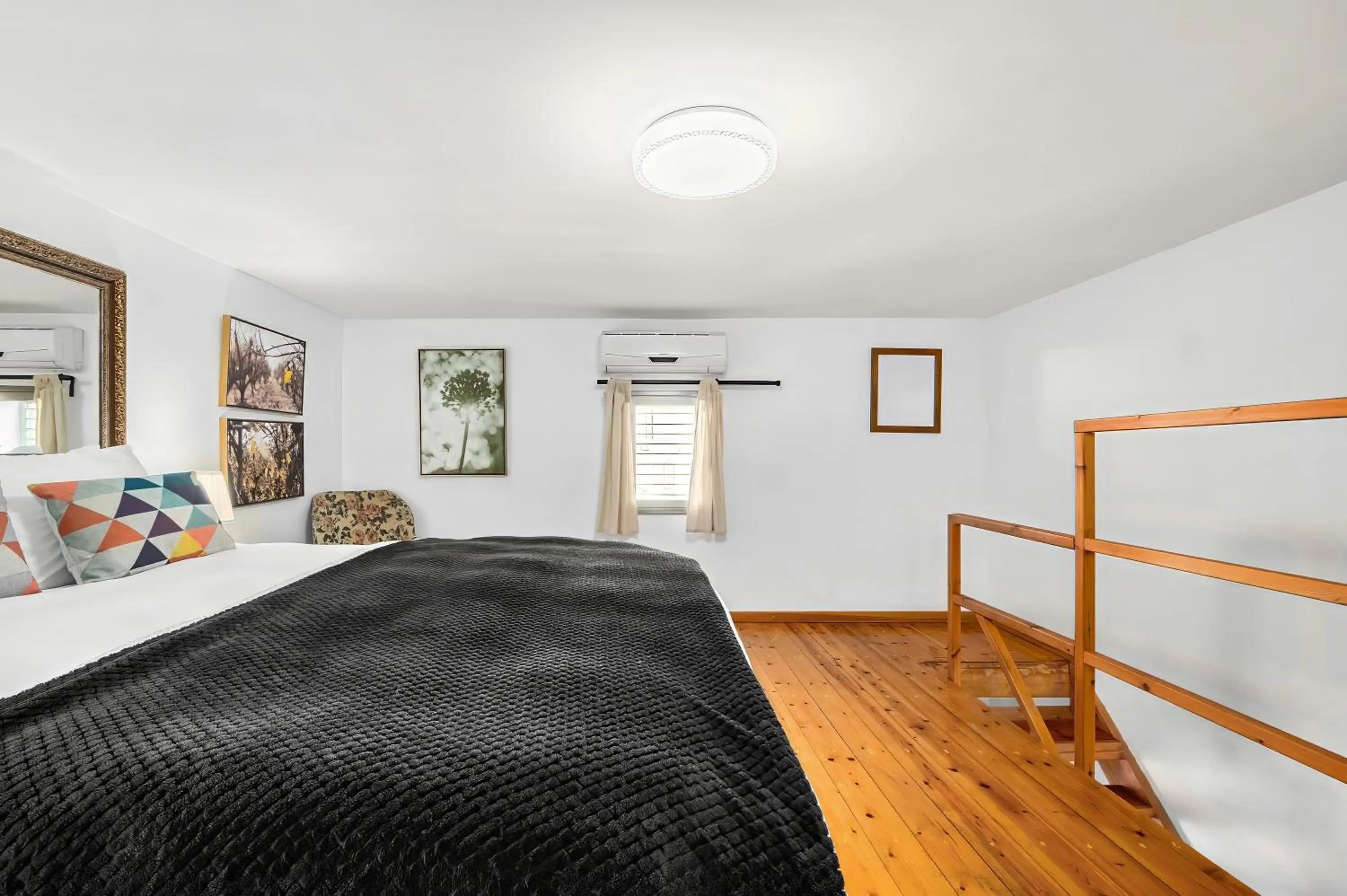 Bed in One Apartments TLV