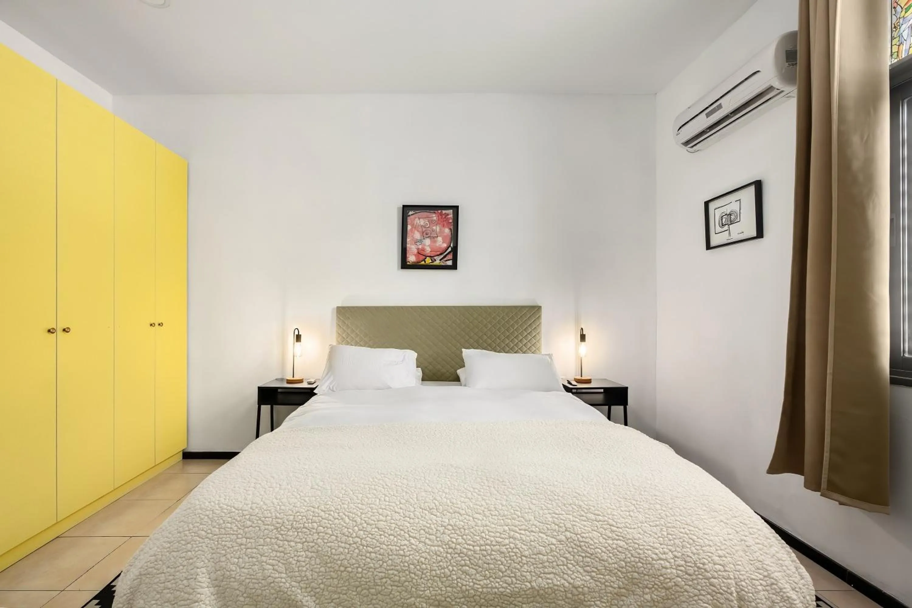 Bed in One Apartments TLV