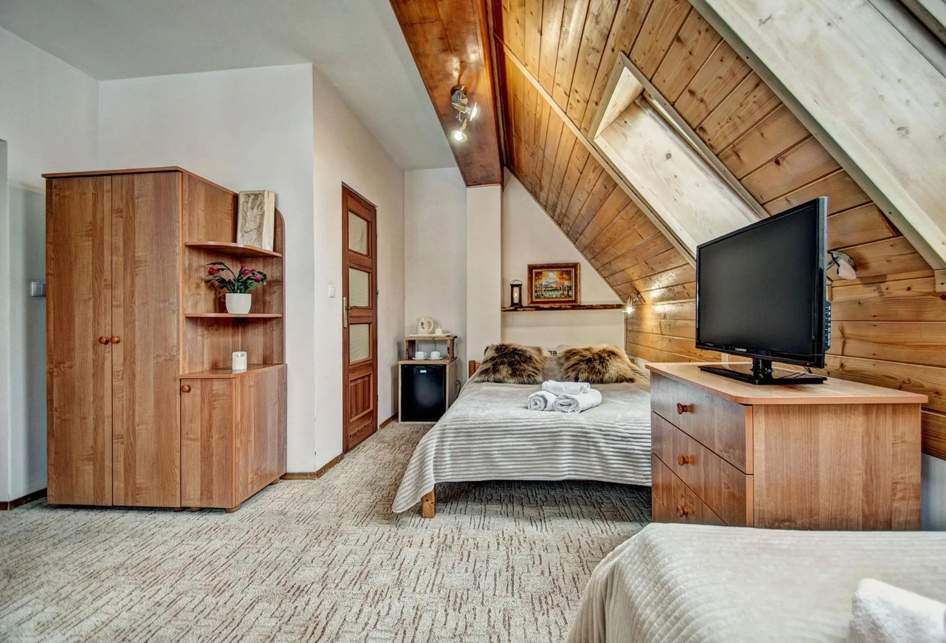 Photo of the whole room, Bed in Willa Weronika