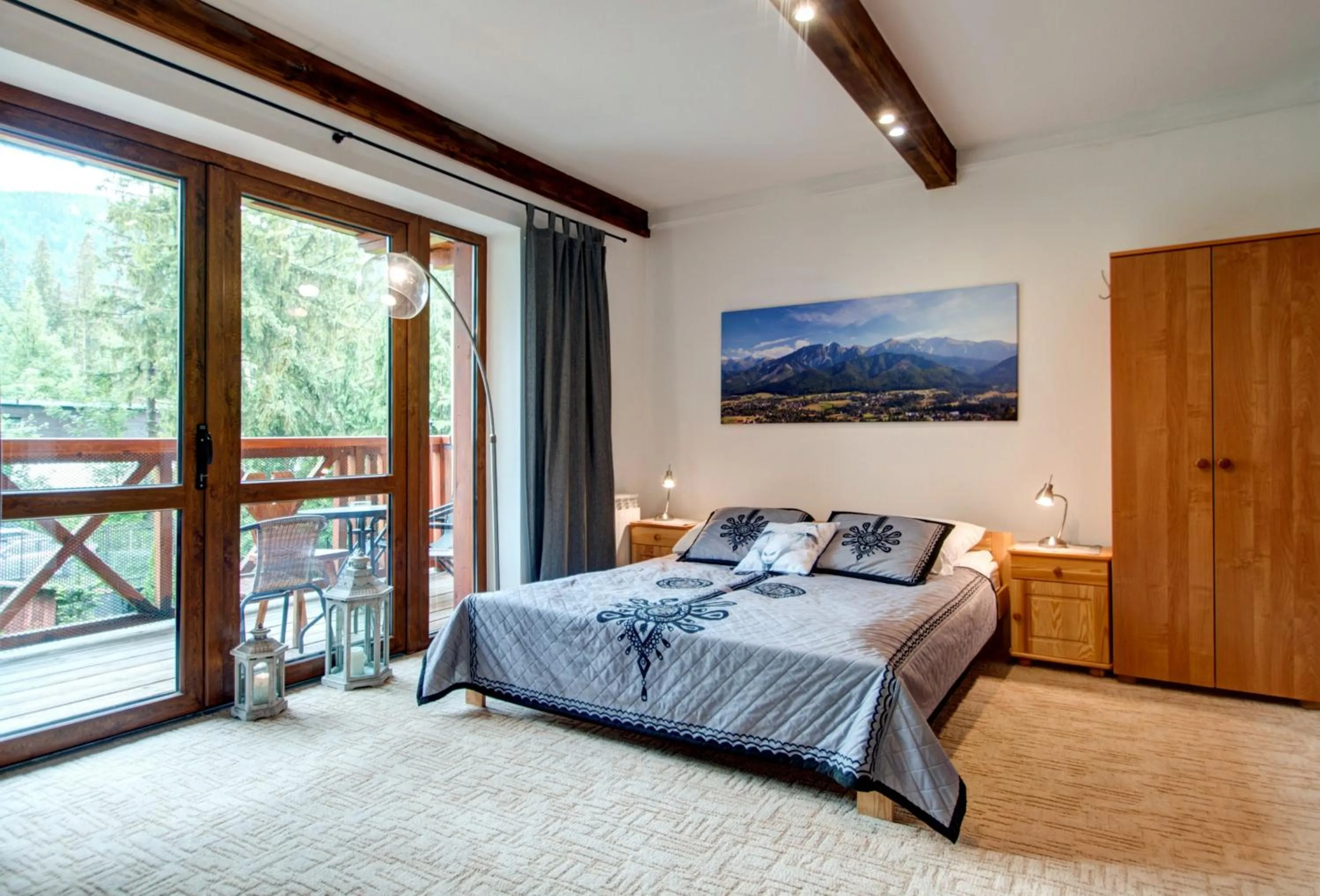 Photo of the whole room, Bed in Willa Weronika