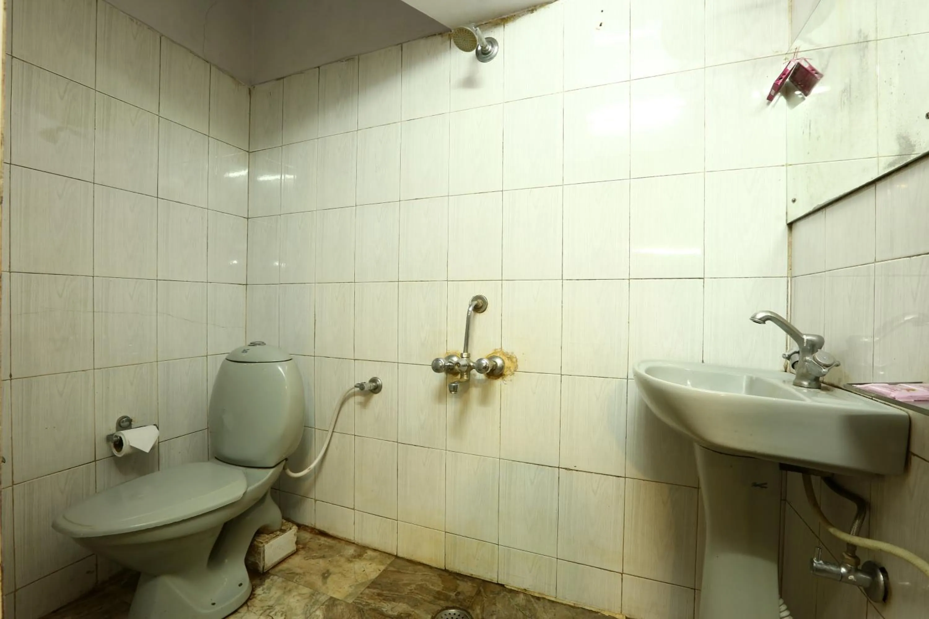 Bathroom in Hotel Assembly