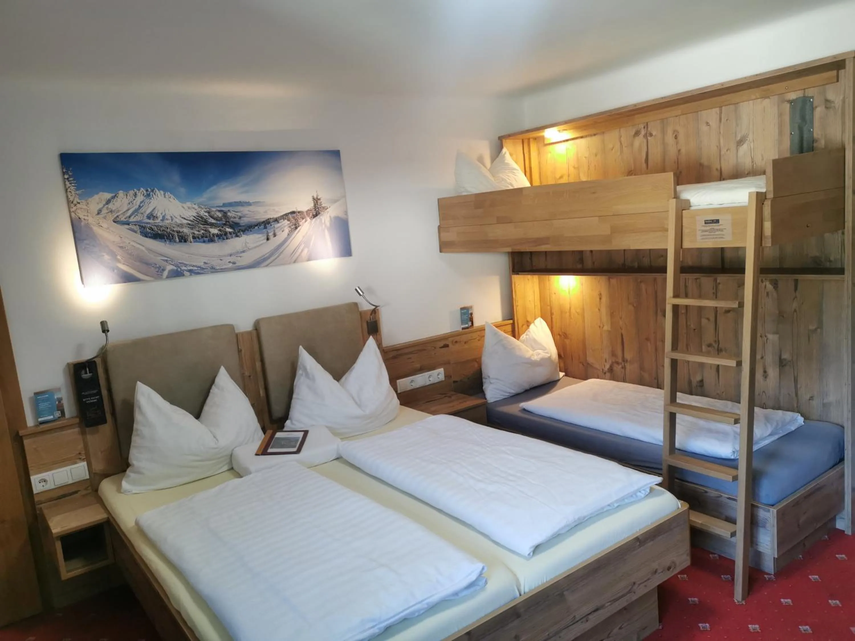 Bedroom, Bed in No1 - Flo's Rooms & Breakfast